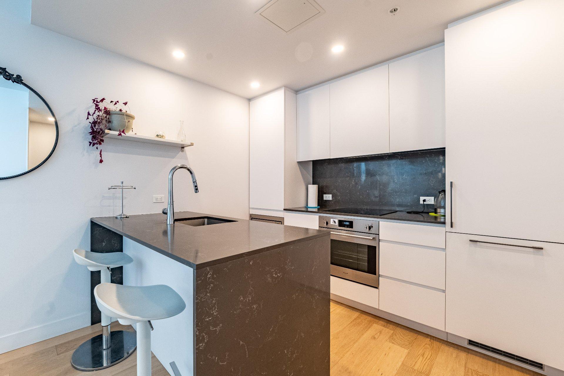 









1500


Boul. René-Lévesque O.

, 1004,
Montréal (Ville-Marie),




QC
H3G0H6

