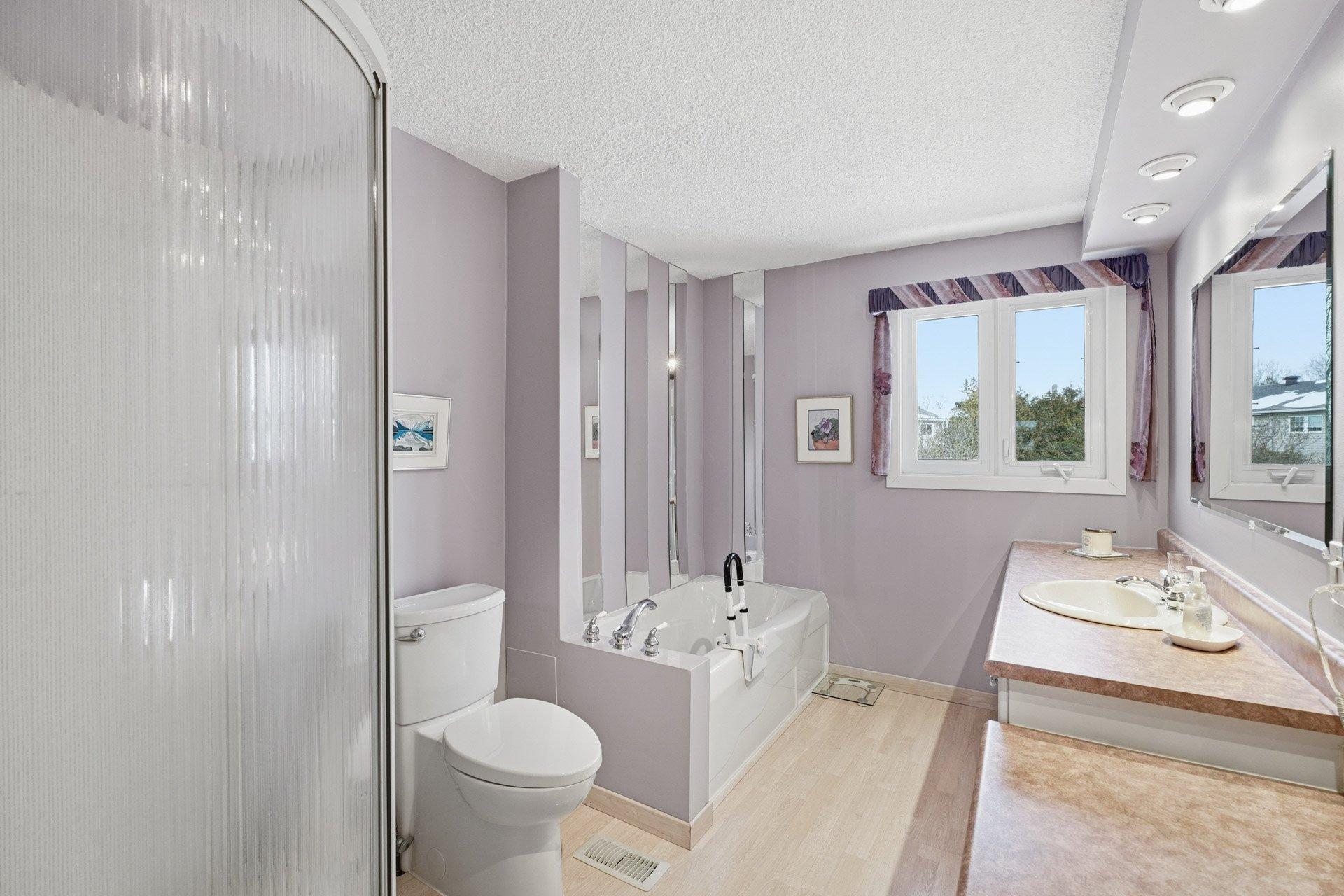 









47


Rue Mulligan

,
Gatineau (Aylmer),




QC
J9H5W2

