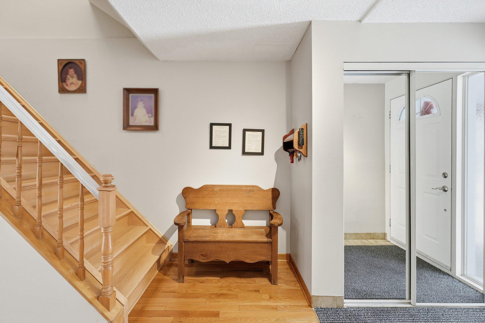 









47


Rue Mulligan

,
Gatineau (Aylmer),




QC
J9H5W2

