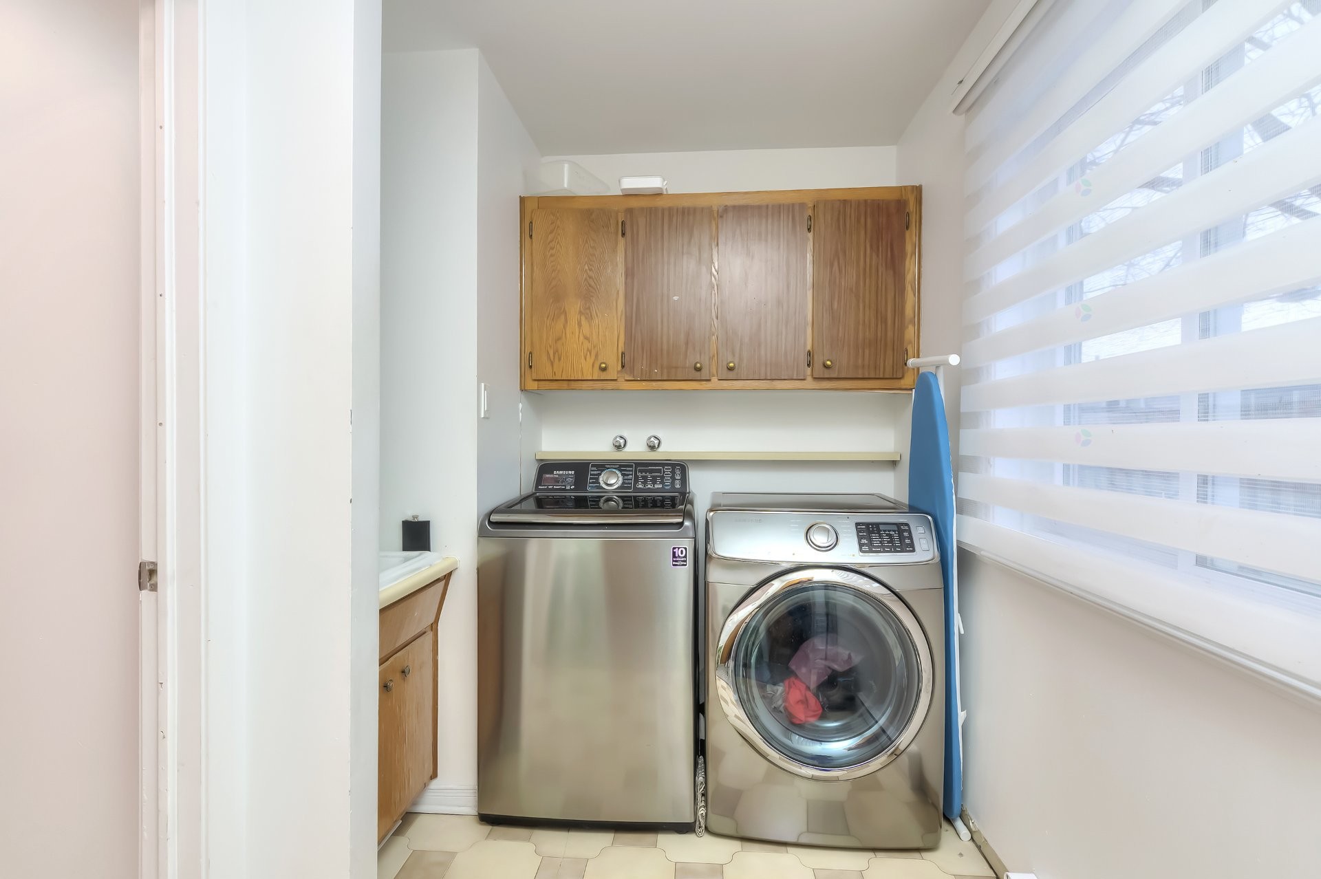 









34


Rue Valmount

,
Dollard-des-Ormeaux,




QC
H9B2W9


