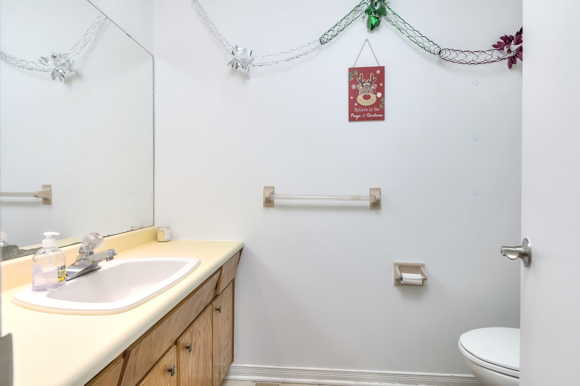 









34


Rue Valmount

,
Dollard-des-Ormeaux,




QC
H9B2W9


