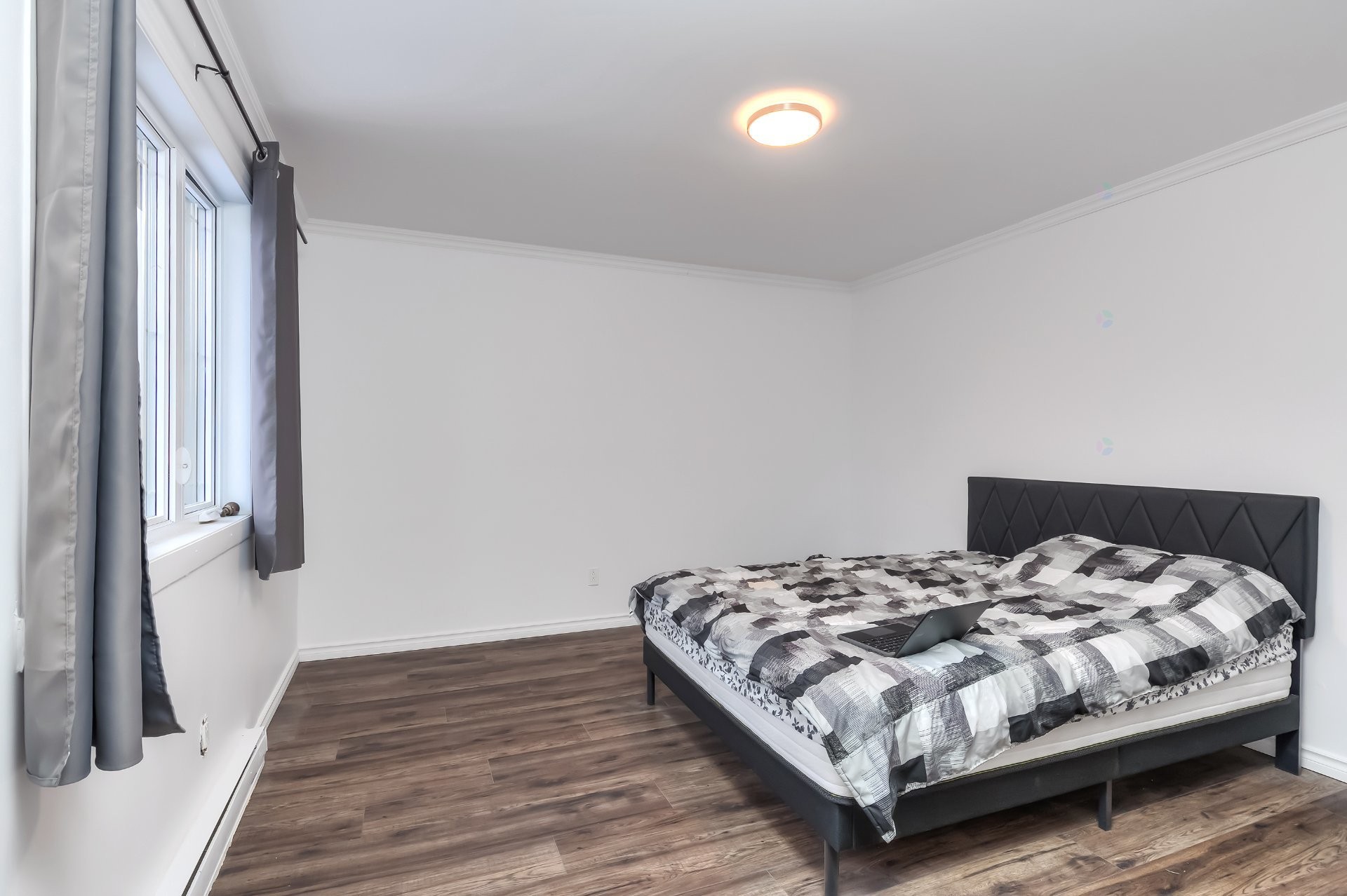 









34


Rue Valmount

,
Dollard-des-Ormeaux,




QC
H9B2W9

