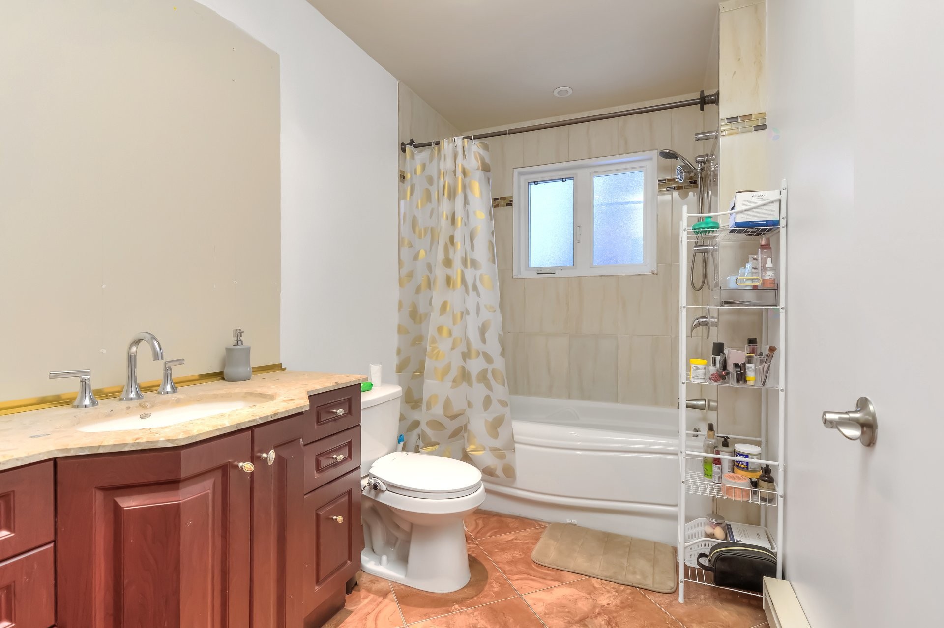 









34


Rue Valmount

,
Dollard-des-Ormeaux,




QC
H9B2W9

