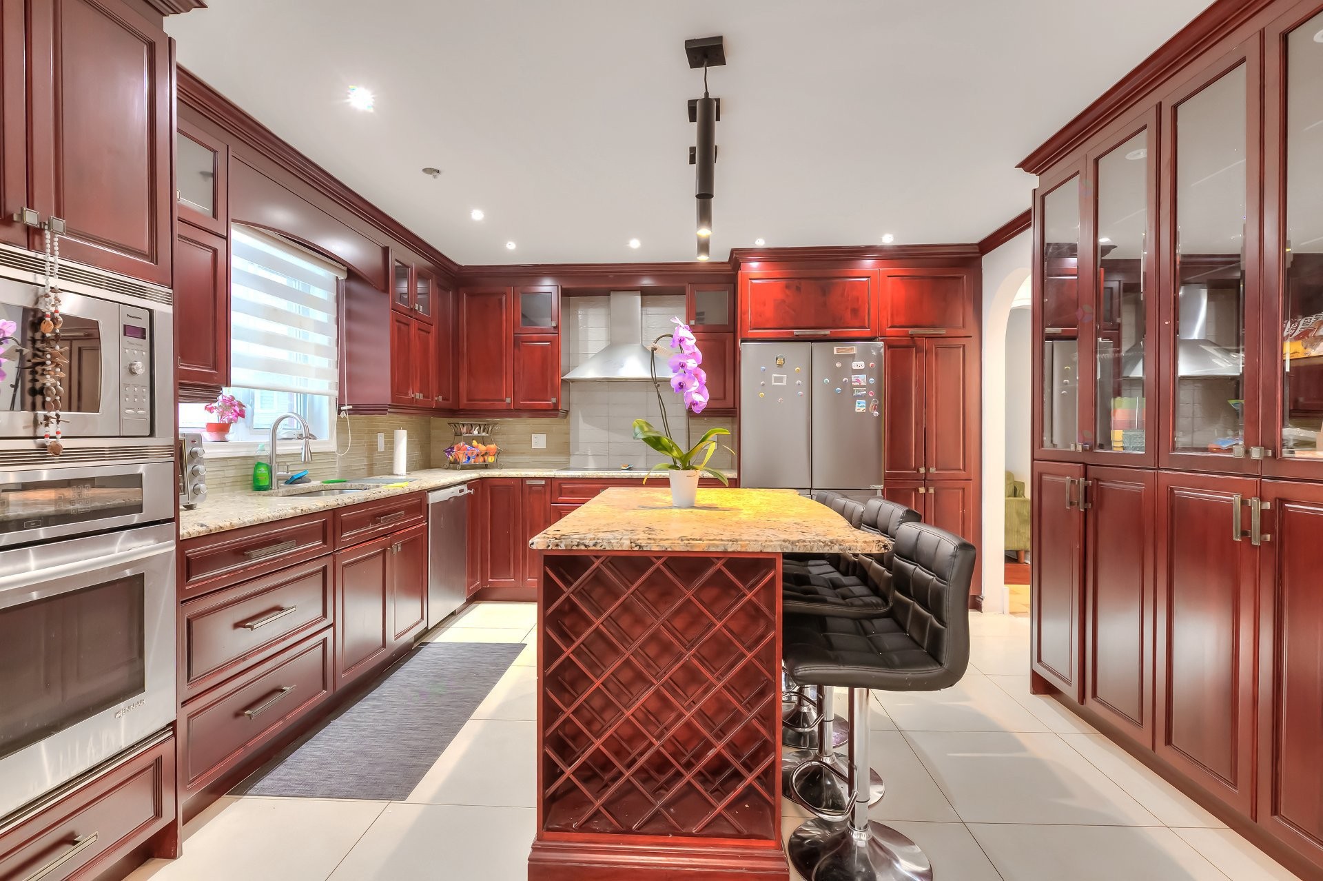 









34


Rue Valmount

,
Dollard-des-Ormeaux,




QC
H9B2W9

