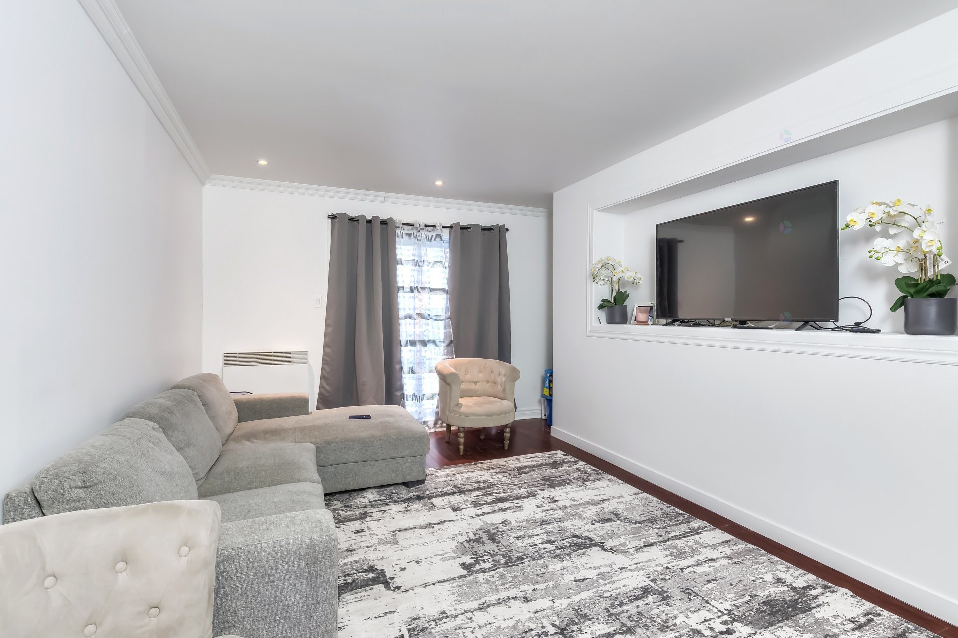 









34


Rue Valmount

,
Dollard-des-Ormeaux,




QC
H9B2W9


