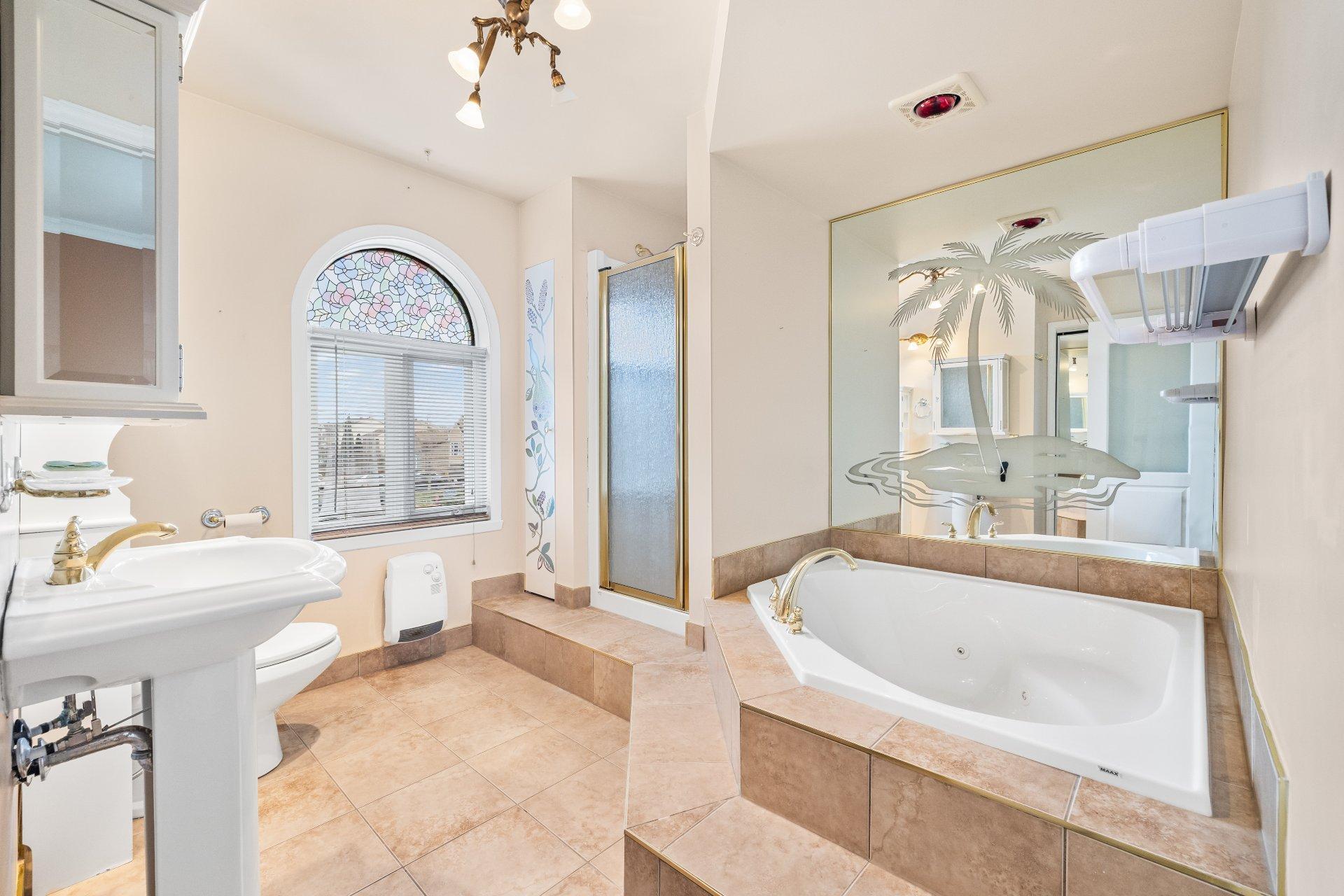 









1785


Crois. Toscanini

,
Brossard,




QC
J4W3H9

