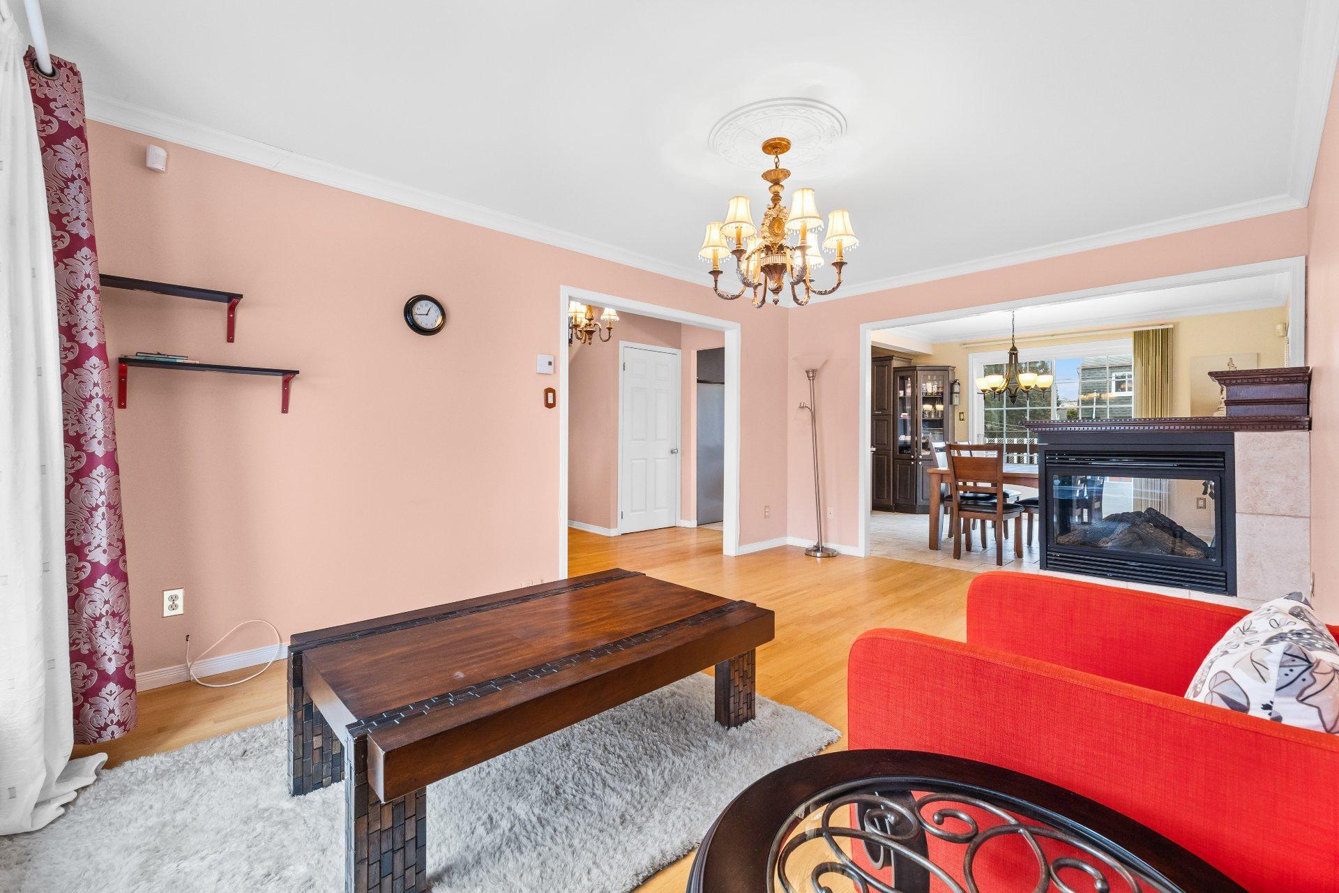 









1785


Crois. Toscanini

,
Brossard,




QC
J4W3H9

