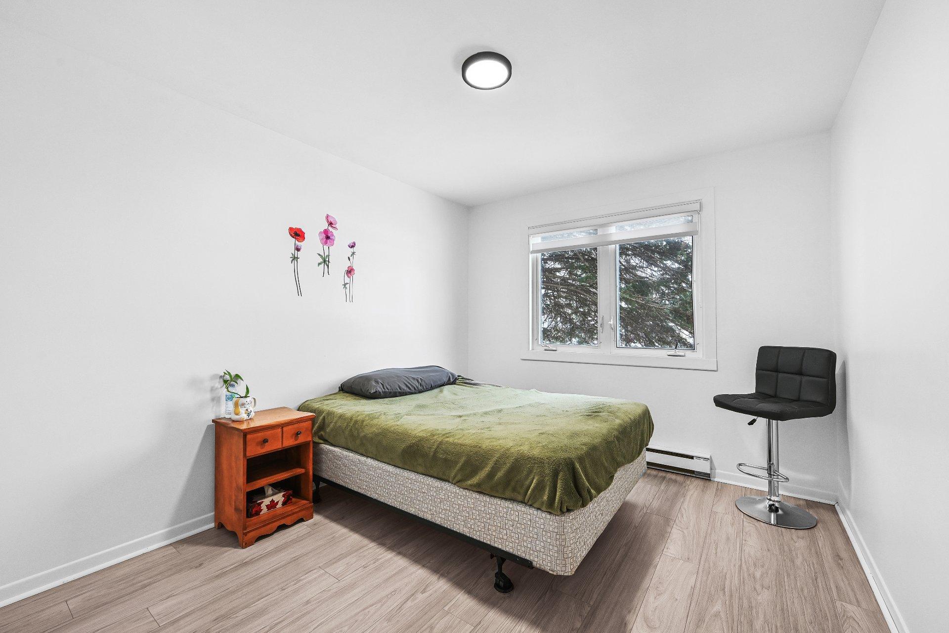 









2


Rue Lebel

,
Saint-Jean-sur-Richelieu,




QC
J3B7E1

