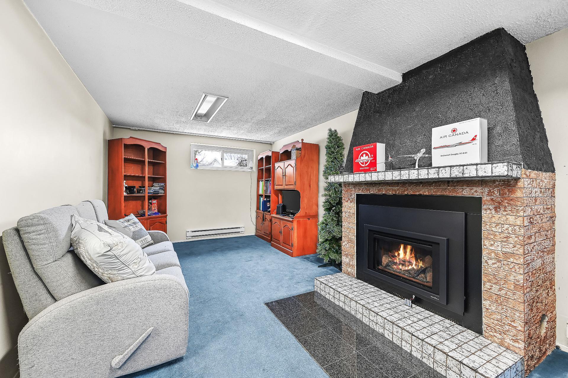 









2


Rue Lebel

,
Saint-Jean-sur-Richelieu,




QC
J3B7E1

