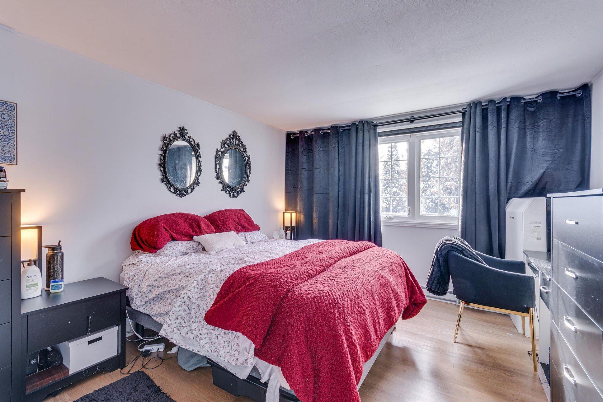 









38


Rue Eastern

,
Gatineau (Aylmer),




QC
J9H2L1

