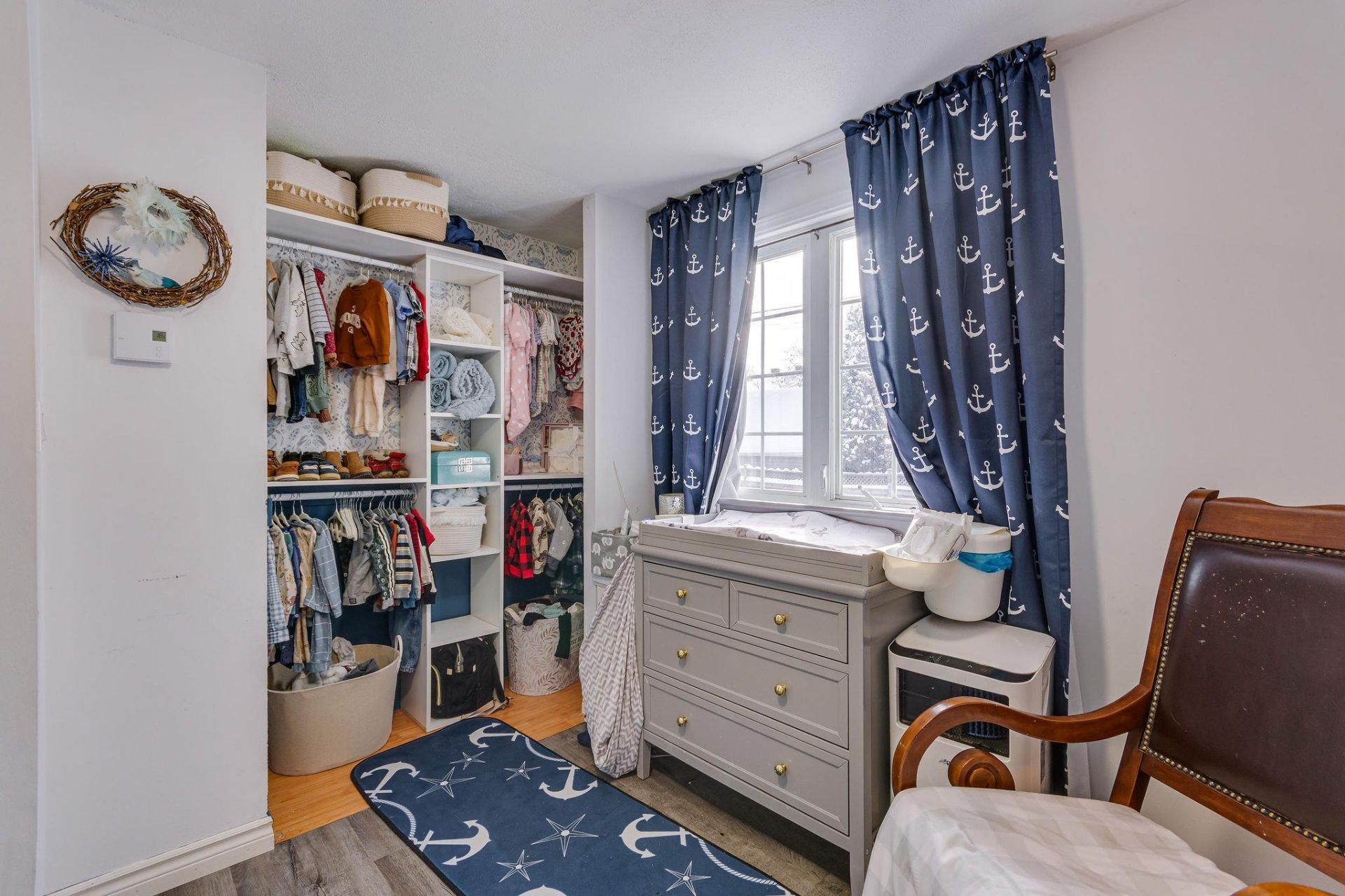 









38


Rue Eastern

,
Gatineau (Aylmer),




QC
J9H2L1

