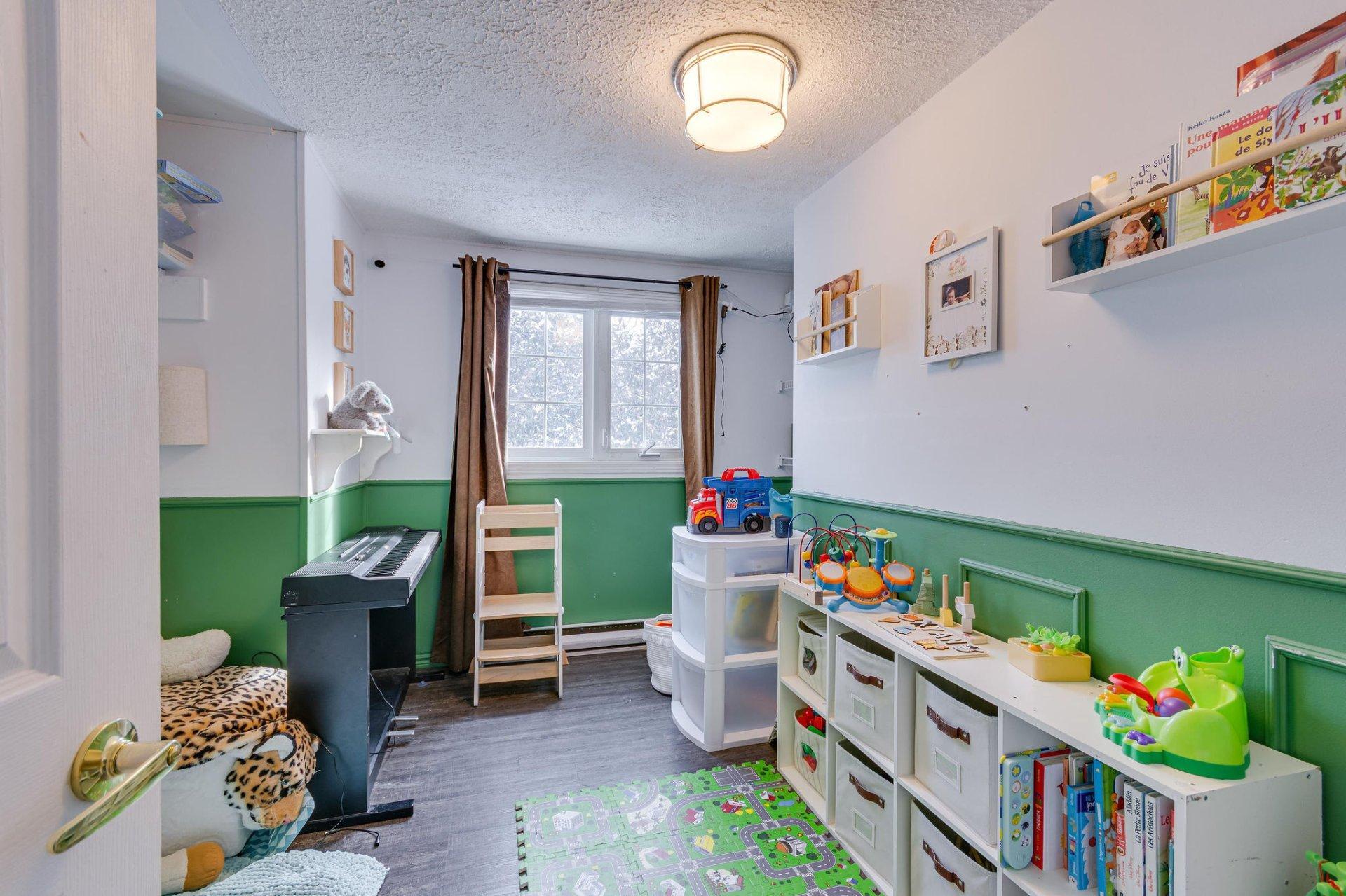 









38


Rue Eastern

,
Gatineau (Aylmer),




QC
J9H2L1

