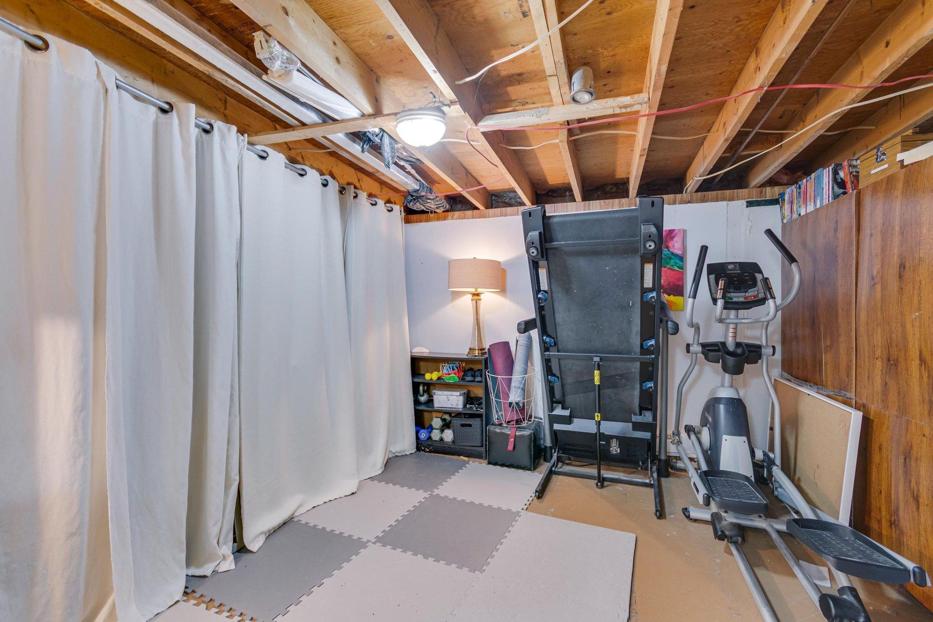 









38


Rue Eastern

,
Gatineau (Aylmer),




QC
J9H2L1

