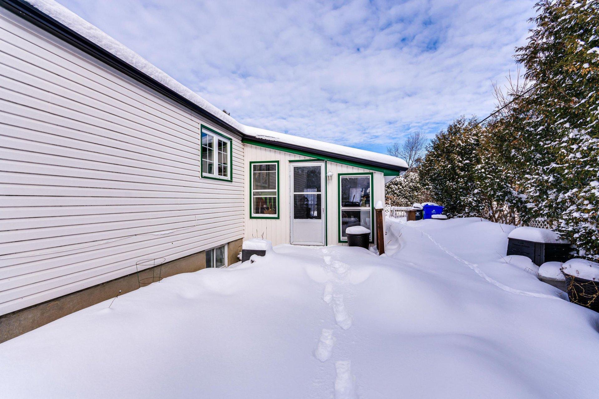 









38


Rue Eastern

,
Gatineau (Aylmer),




QC
J9H2L1

