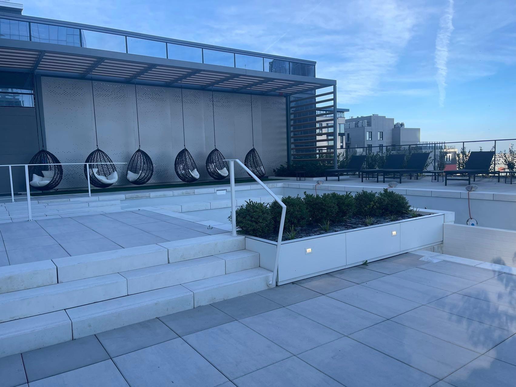 









720


Rue St-Jacques

, 3503,
Montréal (Ville-Marie),




QC
H3C1E9

