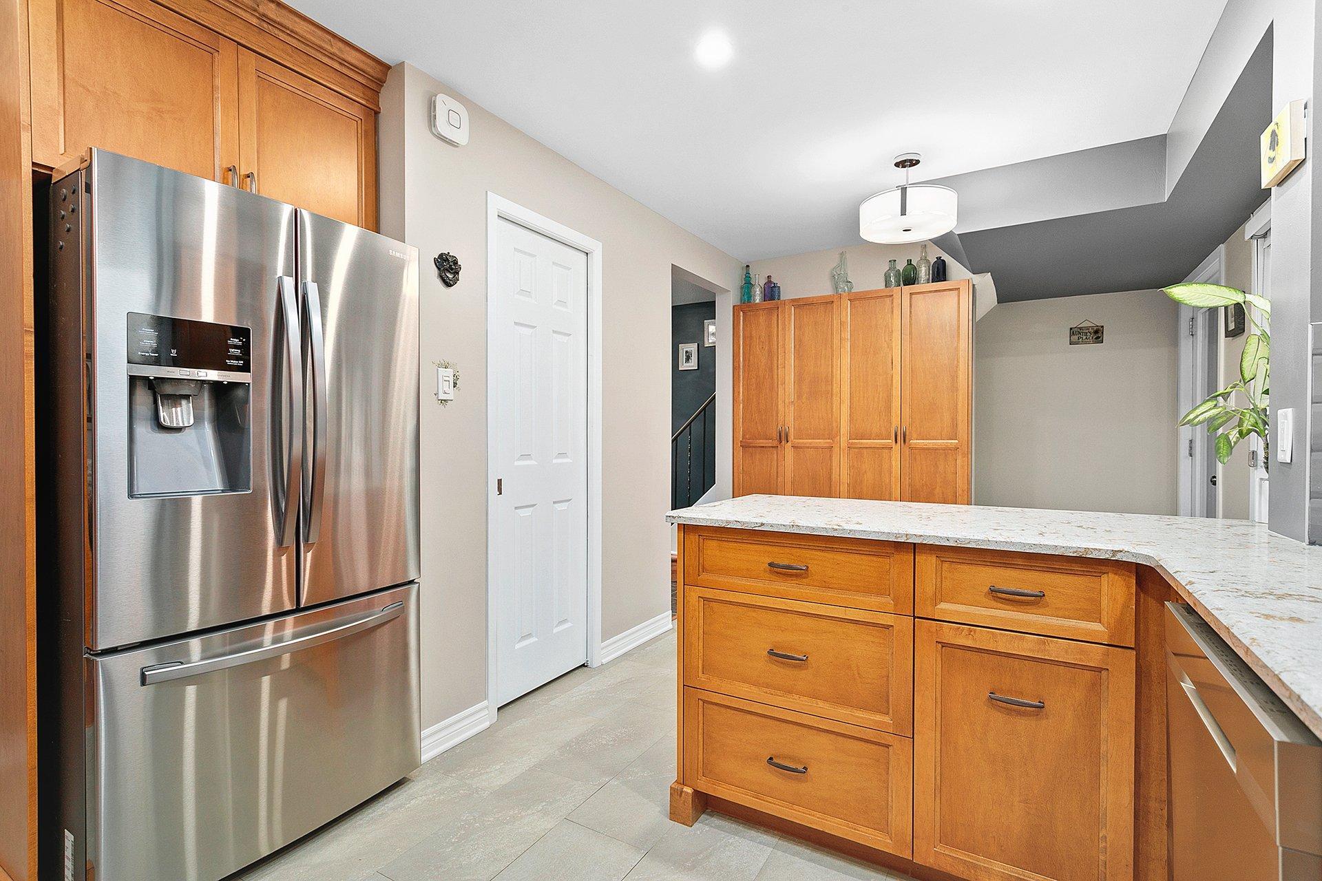 









293


Rue Argue

,
Shawville,




QC
J0X2Y0

