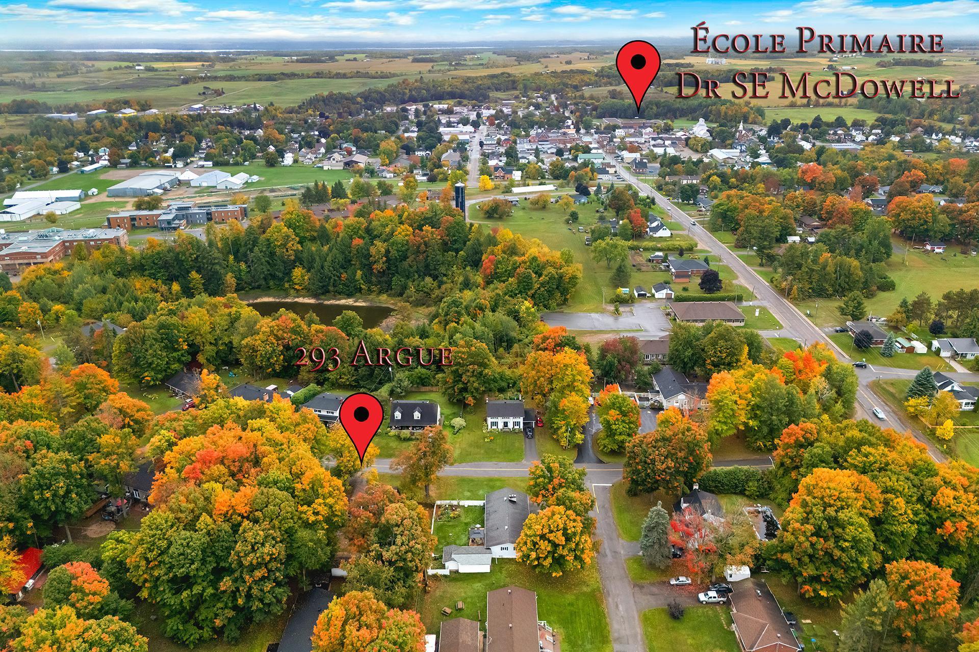 









293


Rue Argue

,
Shawville,




QC
J0X2Y0

