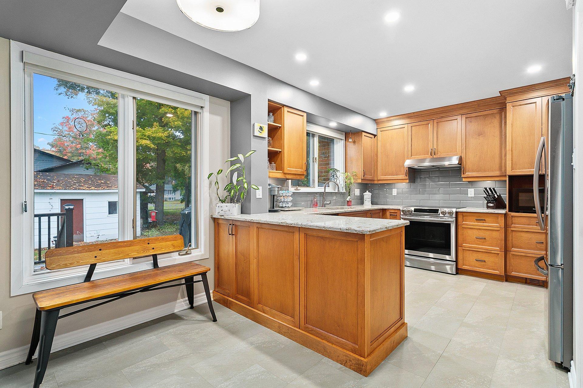 









293


Rue Argue

,
Shawville,




QC
J0X2Y0

