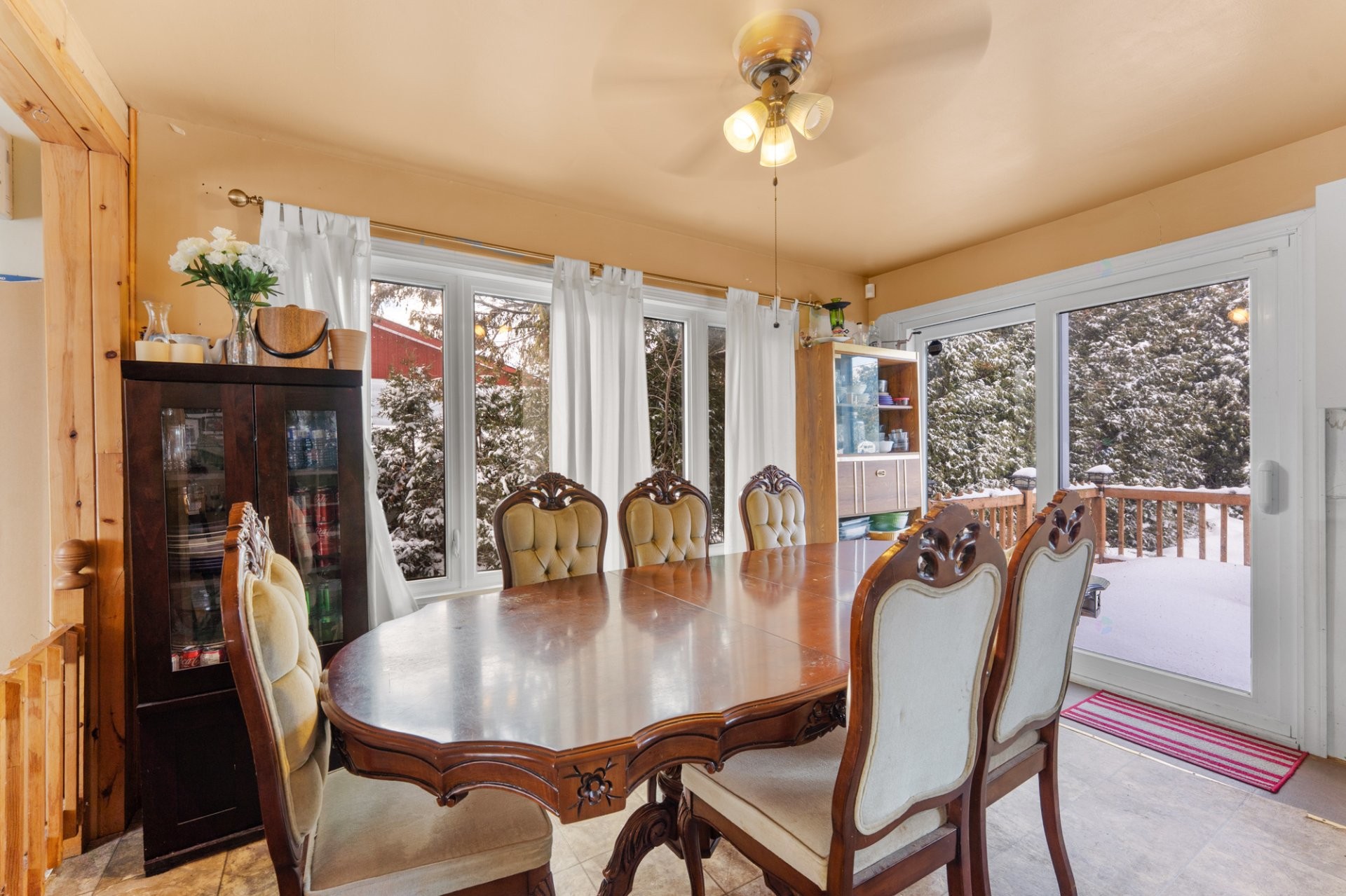 









7


35e Avenue E.

,
Blainville,




QC
J7C1J5

