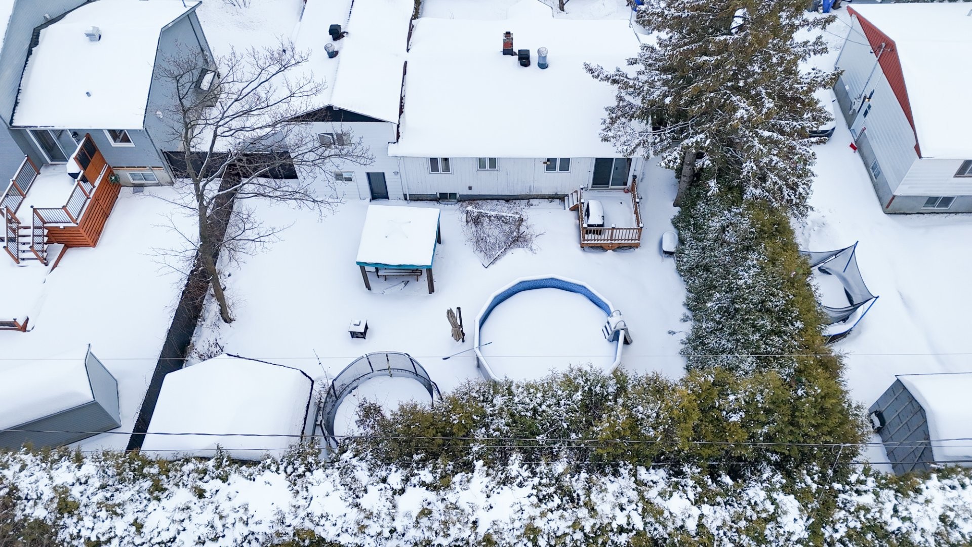 









7


35e Avenue E.

,
Blainville,




QC
J7C1J5

