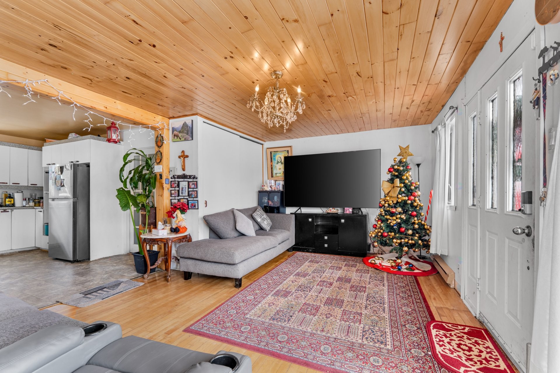 









7


35e Avenue E.

,
Blainville,




QC
J7C1J5

