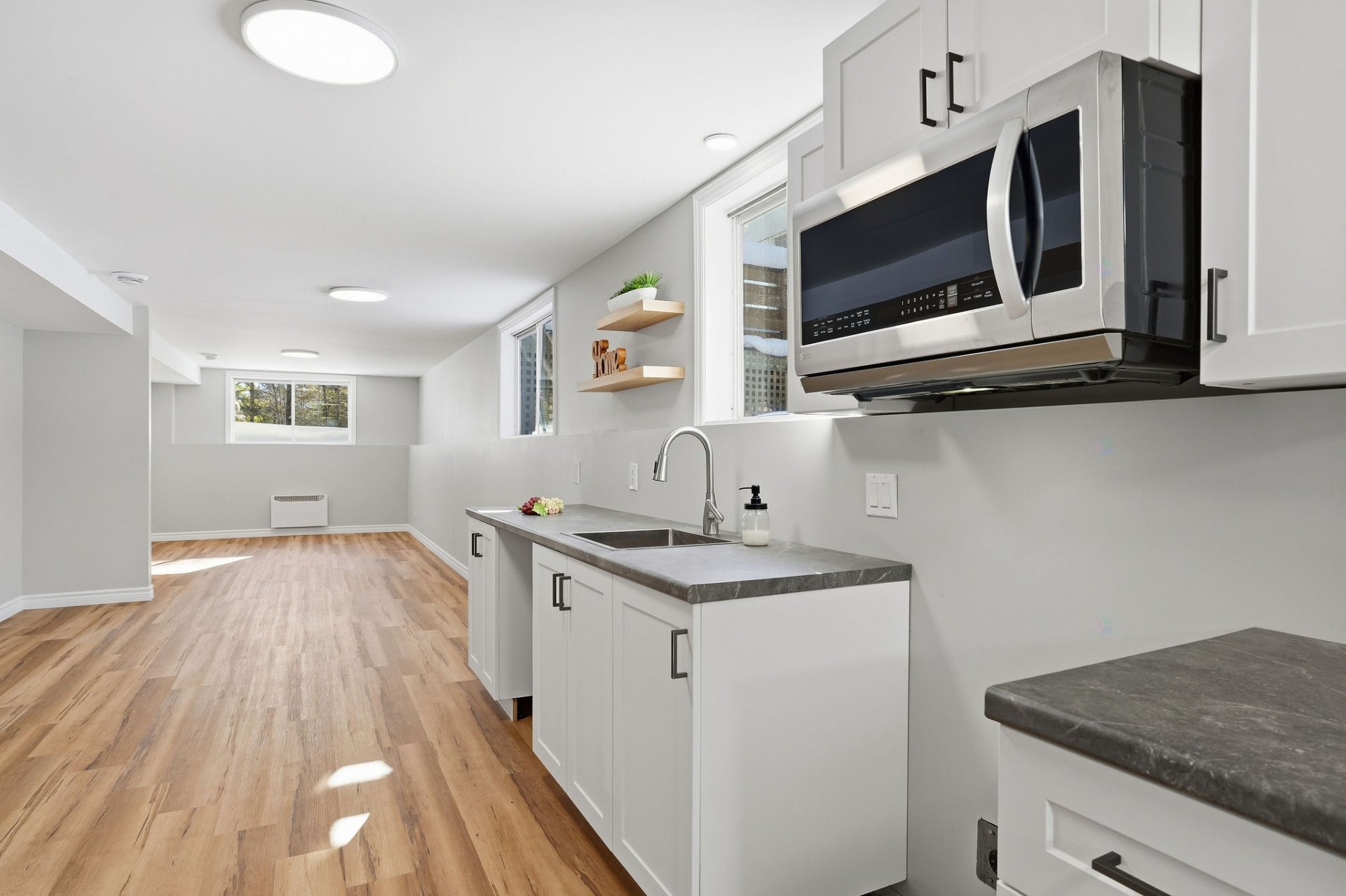 









44


Rue Fanny

,
Val-des-Monts,




QC
J8N7S7

