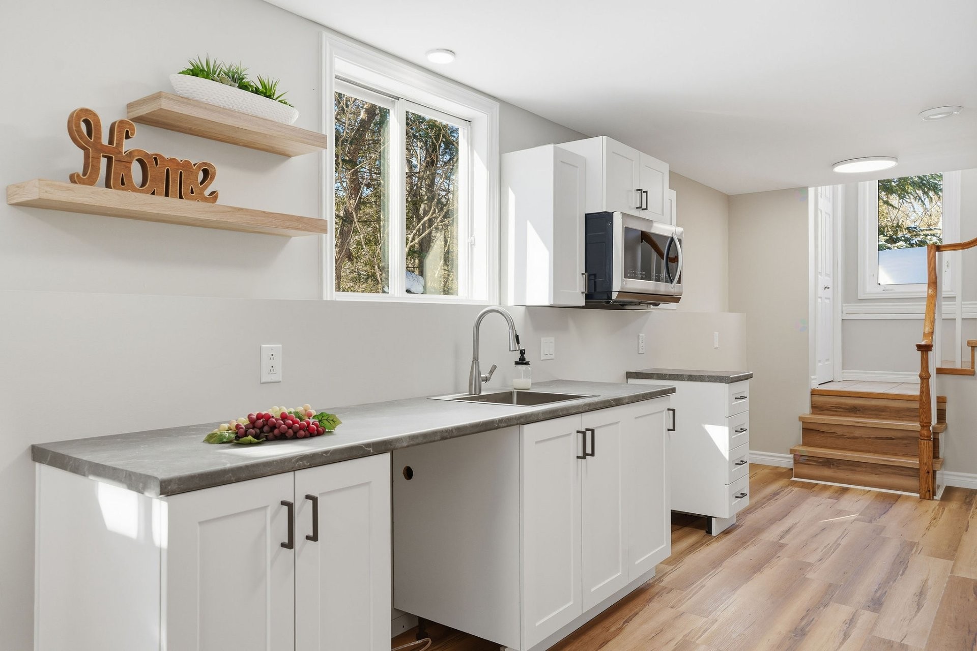 









44


Rue Fanny

,
Val-des-Monts,




QC
J8N7S7

