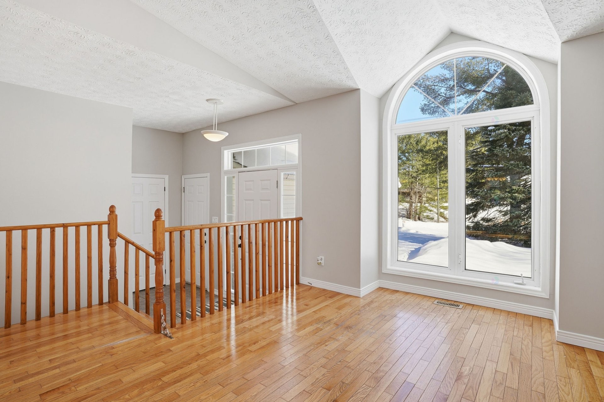 









44


Rue Fanny

,
Val-des-Monts,




QC
J8N7S7

