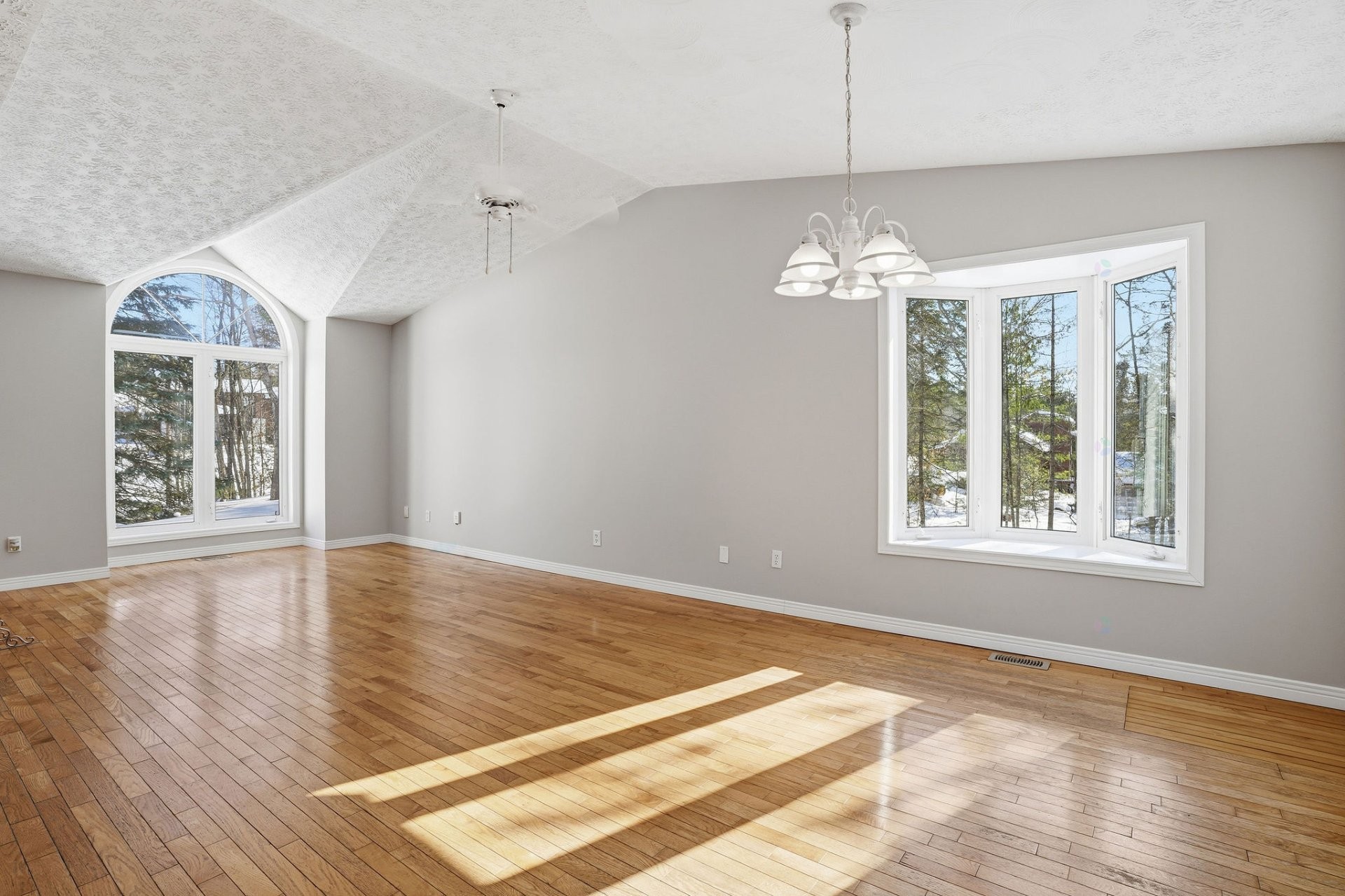 









44


Rue Fanny

,
Val-des-Monts,




QC
J8N7S7

