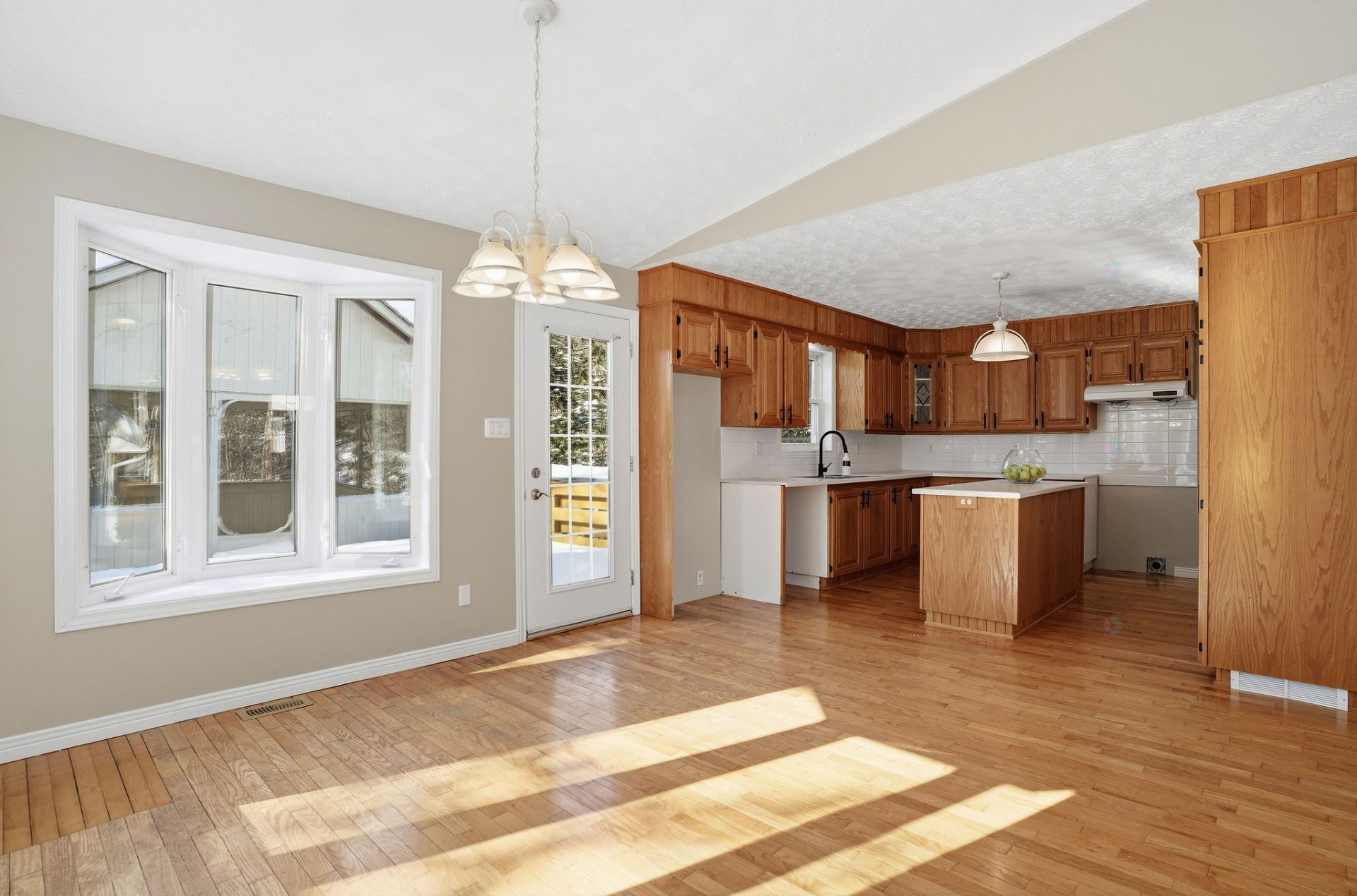 









44


Rue Fanny

,
Val-des-Monts,




QC
J8N7S7

