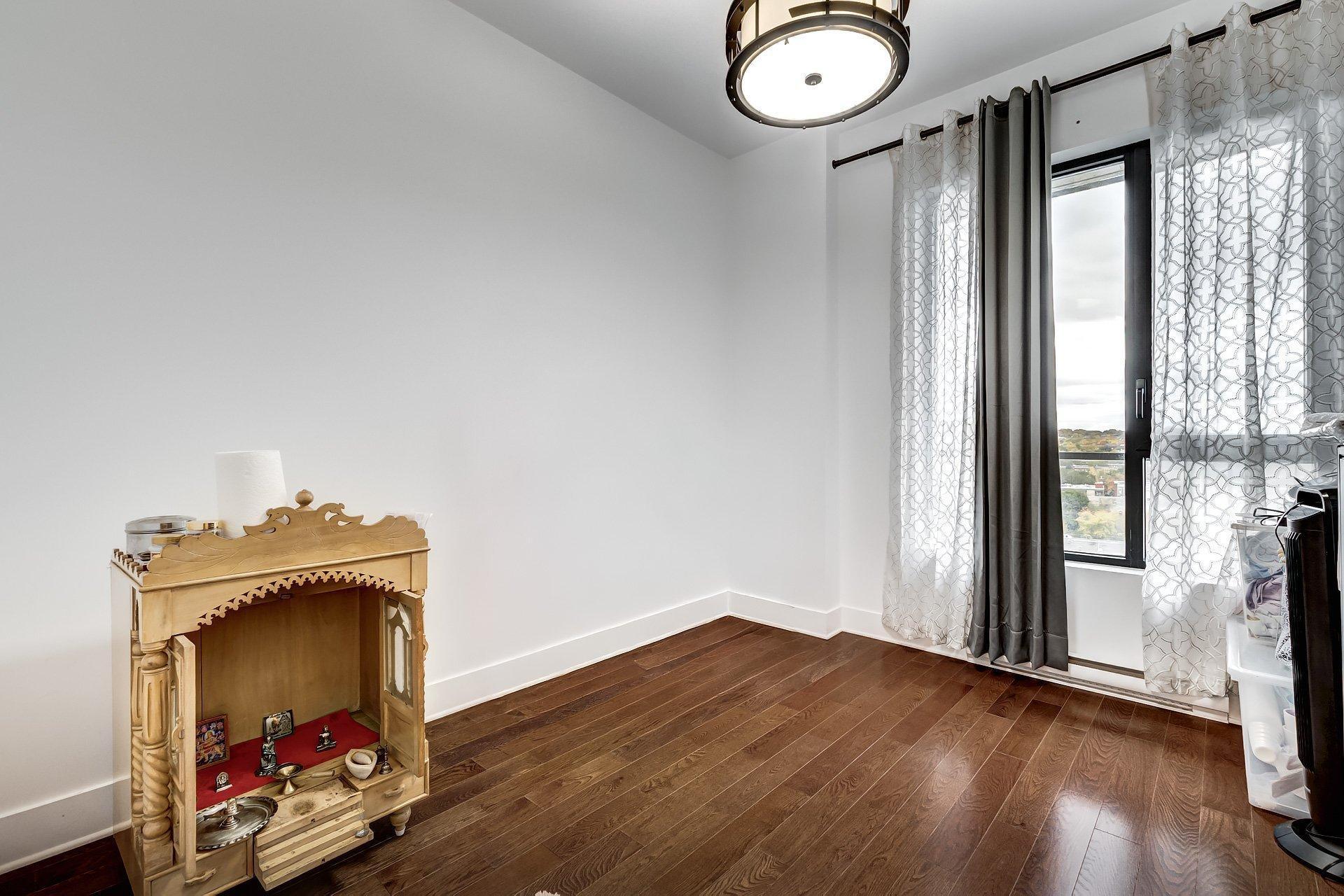 









4293


Rue Jean-Talon O.

, PH1005,
Montréal (Côte-des-Neiges/Notre-Dame-de-Grâce),




QC
H4P0B2

