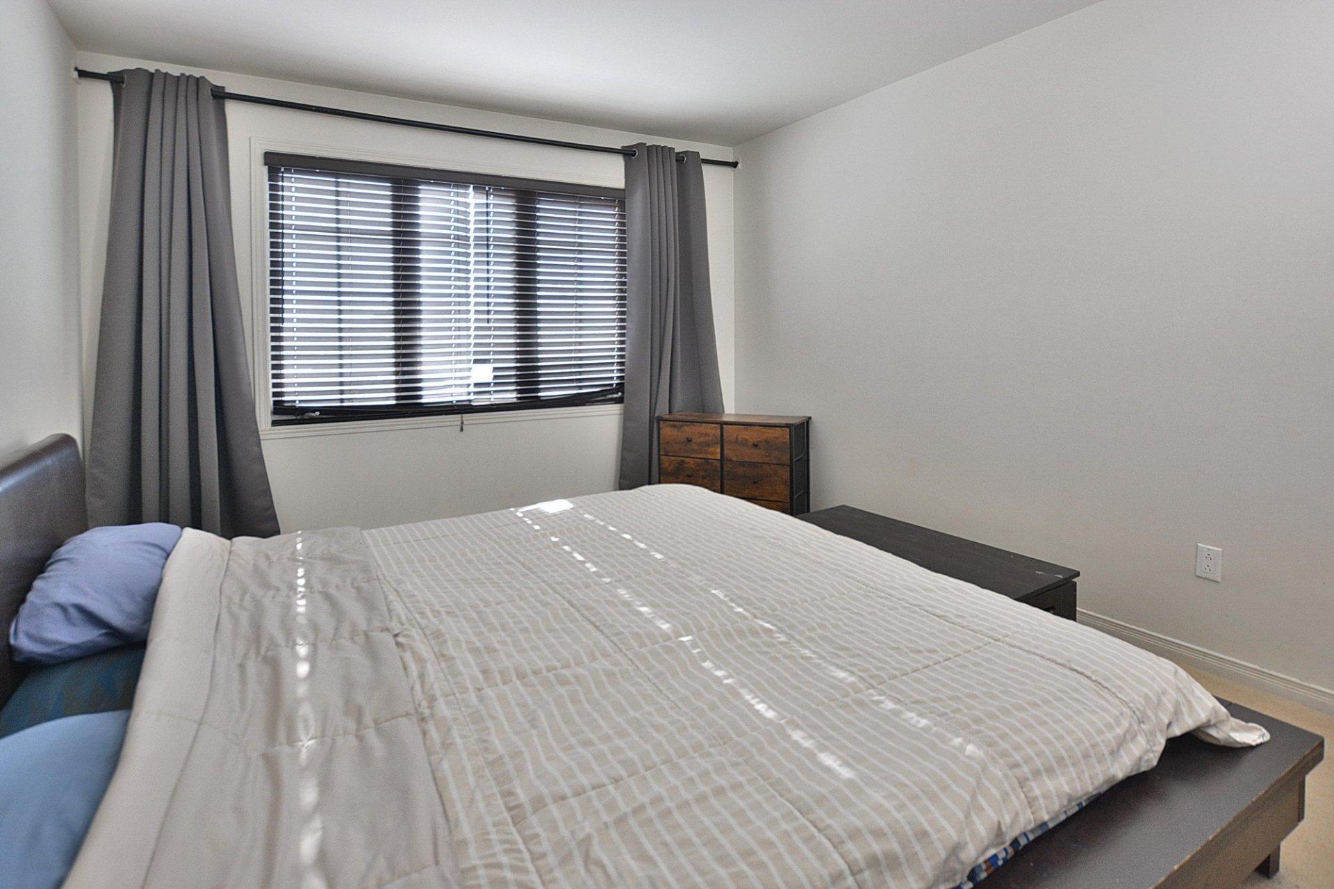 









150


Rue Bellini

,
Vaudreuil-Dorion,




QC
J7V0M7

