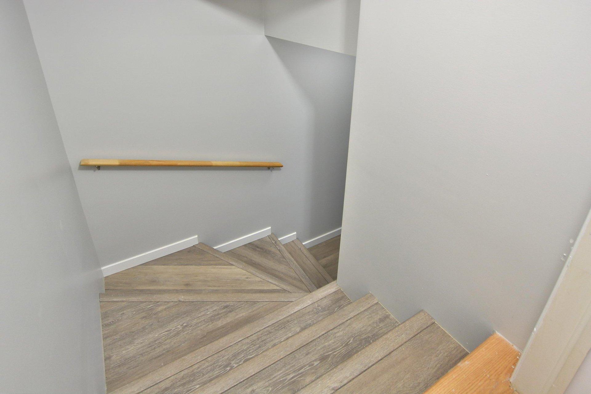 









150


Rue Bellini

,
Vaudreuil-Dorion,




QC
J7V0M7

