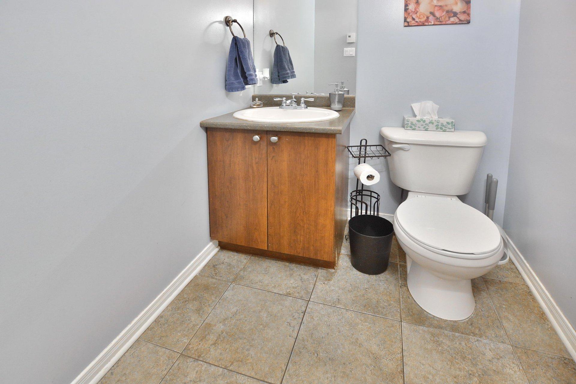 









150


Rue Bellini

,
Vaudreuil-Dorion,




QC
J7V0M7

