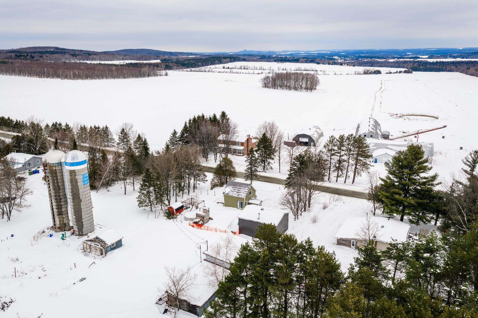 









199


6e Rang

,
Saint-François-Xavier-de-Brompton,




QC
J0B2V0

