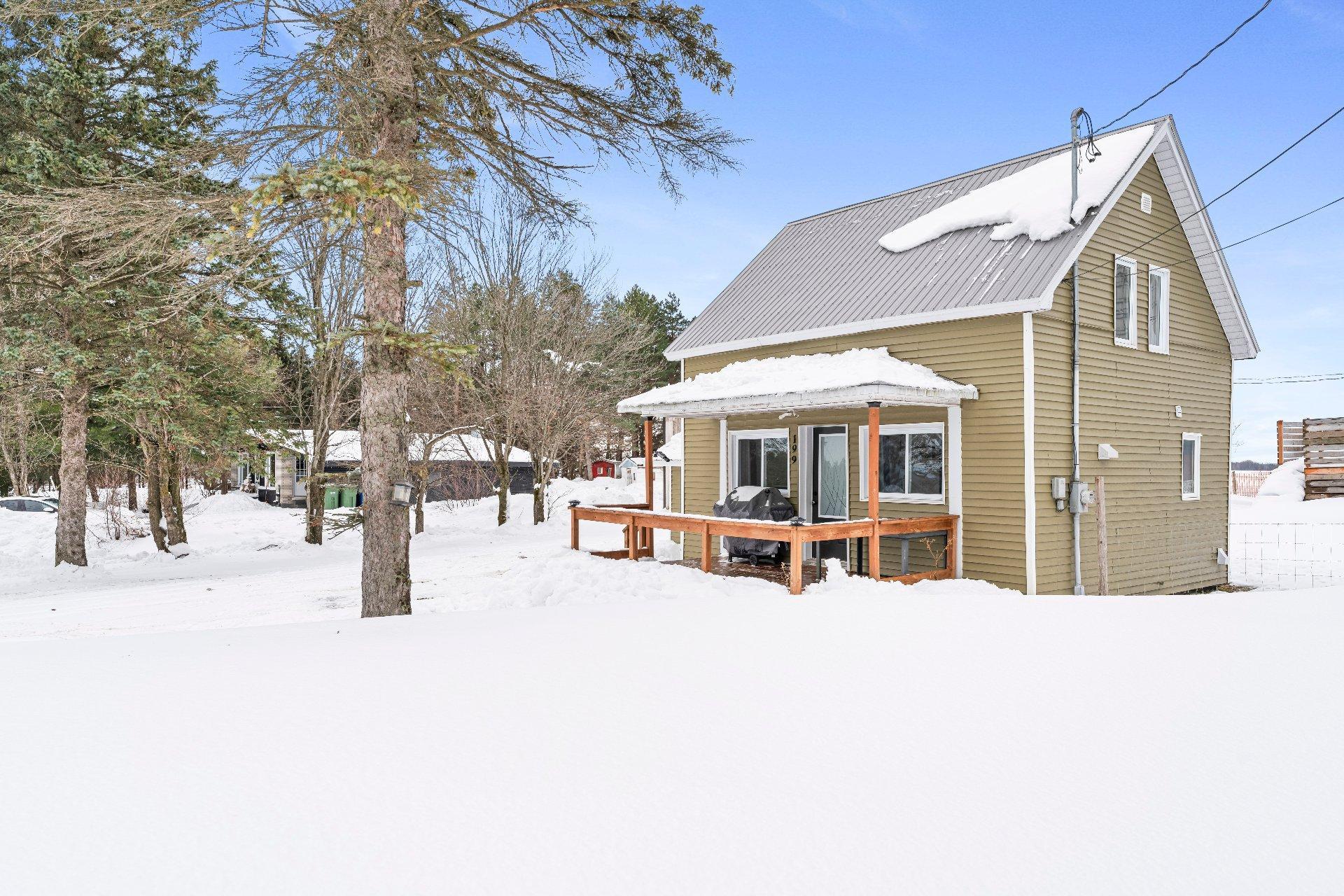 









199


6e Rang

,
Saint-François-Xavier-de-Brompton,




QC
J0B2V0

