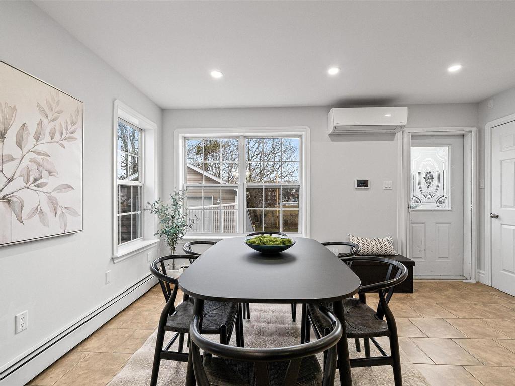 












3175 Micmac Street

,
Halifax,




NS
B3L 3W3

