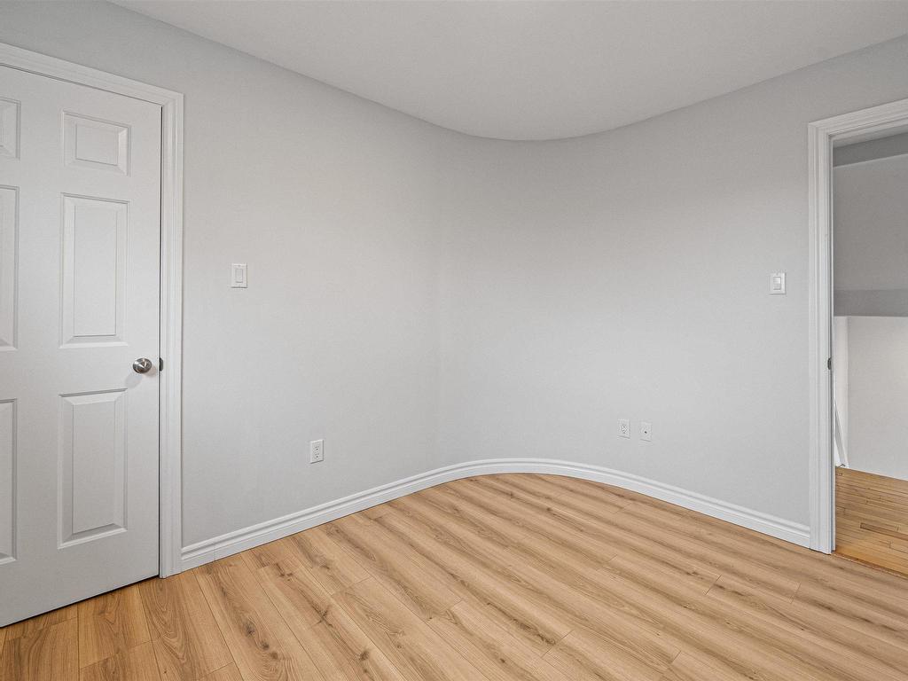 












3175 Micmac Street

,
Halifax,




NS
B3L 3W3

