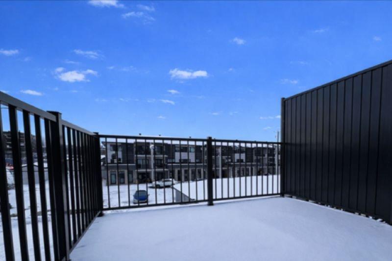 









120


Place Marc-Favreau

, 201,
Cowansville,




QC
J2K0Z9

