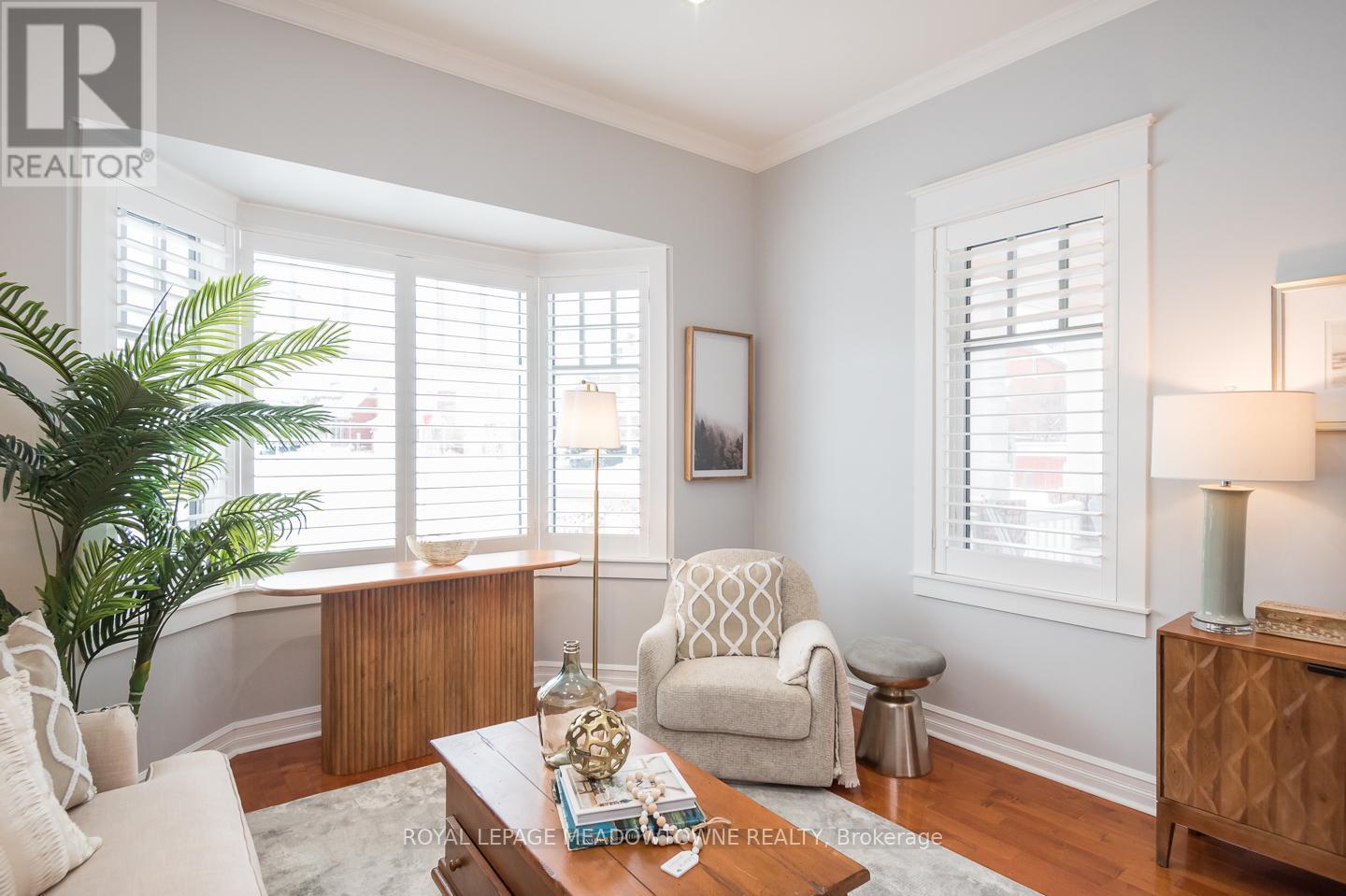 












1592 FRENCH GARDEN

,
Milton,




Ontario
L9T5M4

