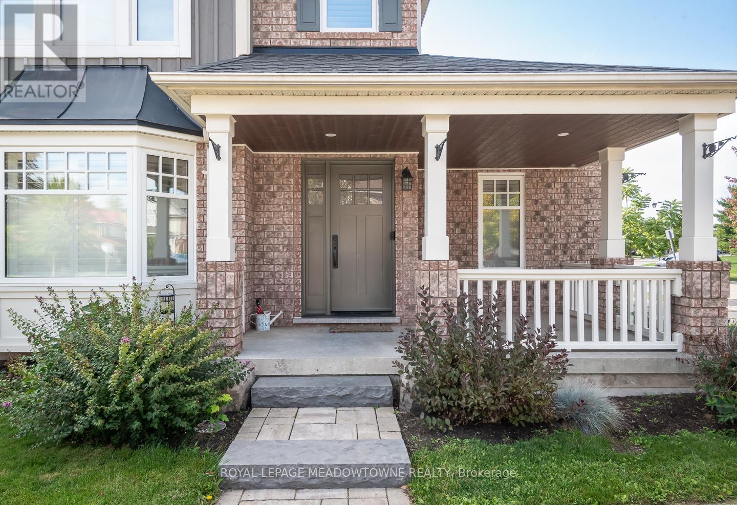 












1592 FRENCH GARDEN

,
Milton,




Ontario
L9T5M4

