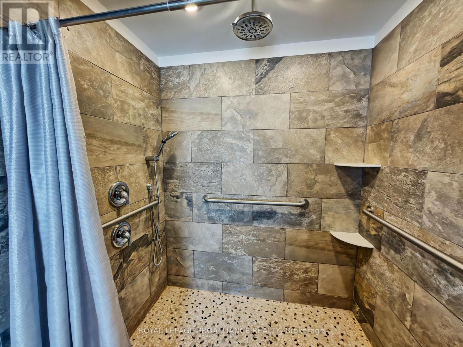 












1108 BEAVER CREEK ROAD

,
Marmora and Lake (Marmora Ward),




Ontario
K0K2M0

