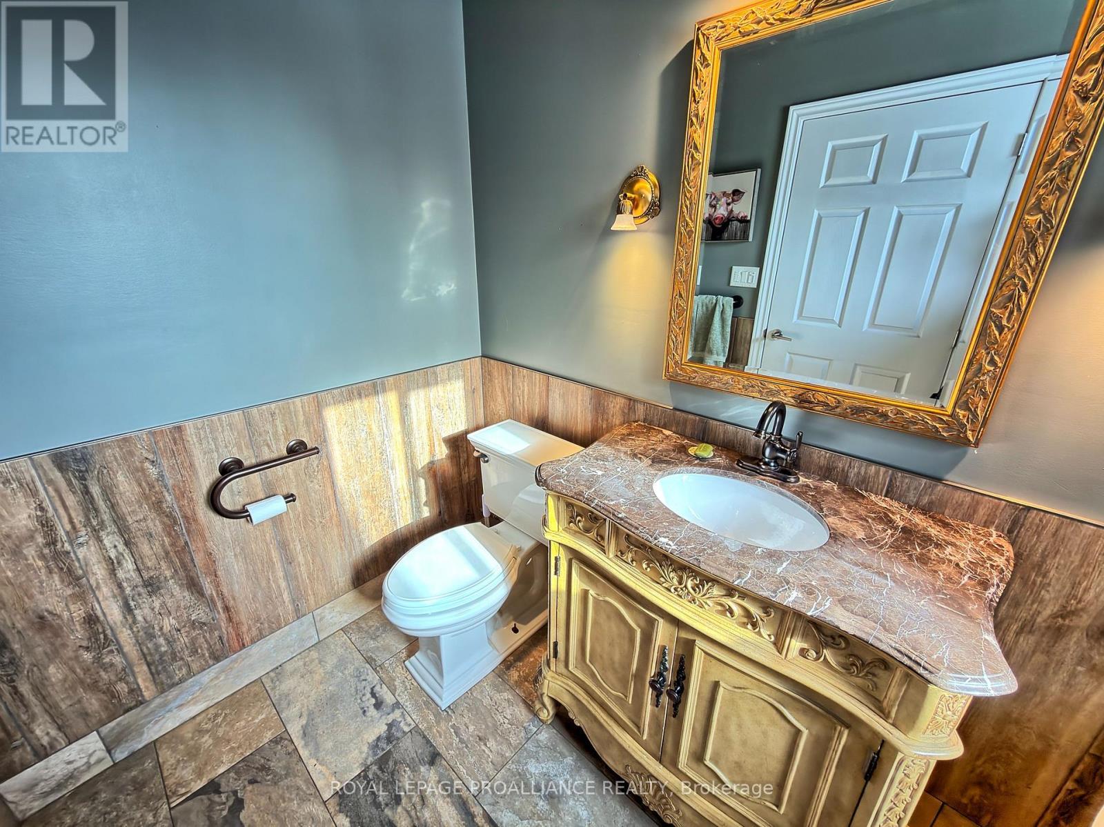 












1108 BEAVER CREEK ROAD

,
Marmora and Lake (Marmora Ward),




Ontario
K0K2M0

