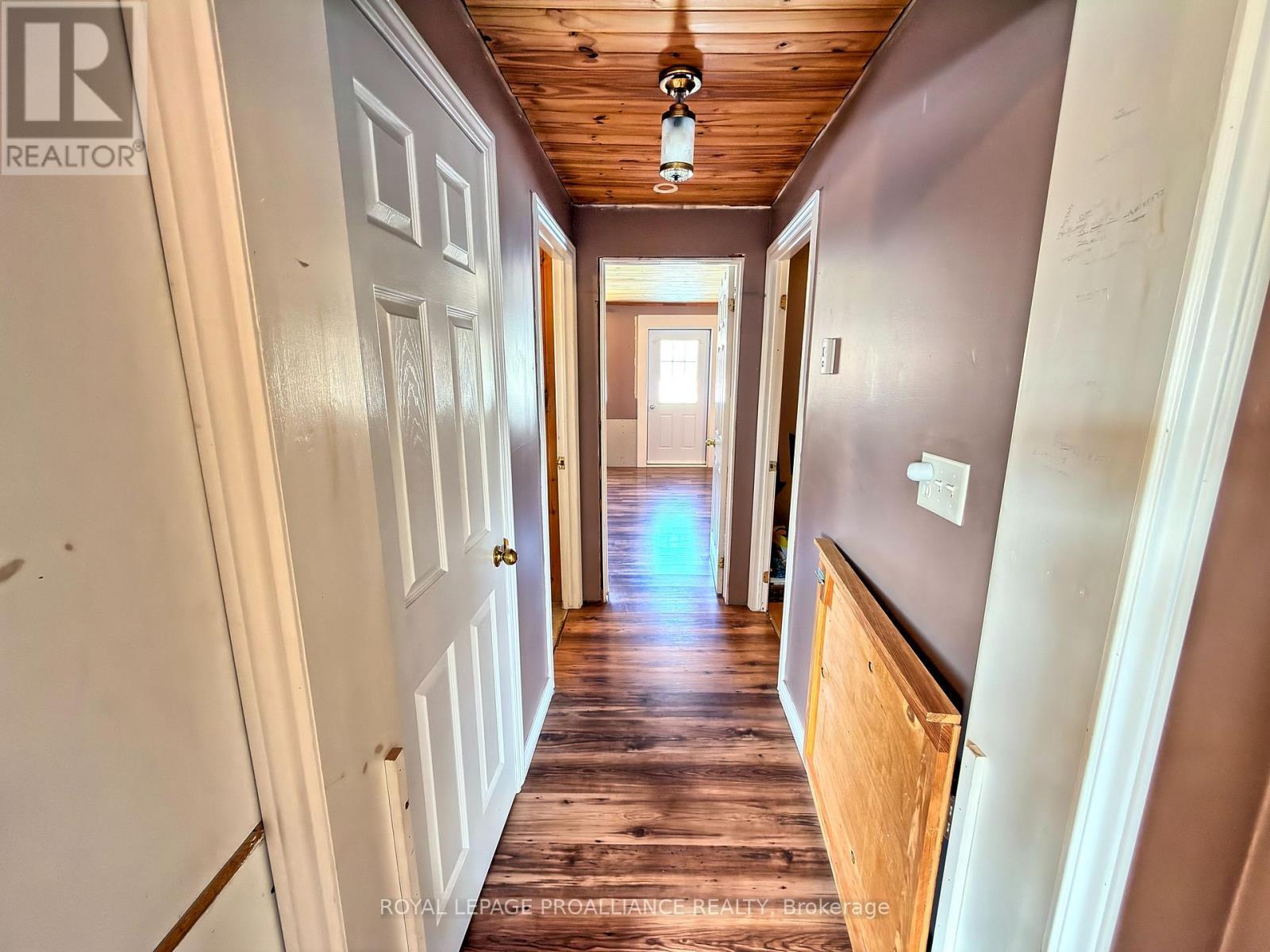 












1108 BEAVER CREEK ROAD

,
Marmora and Lake (Marmora Ward),




Ontario
K0K2M0

