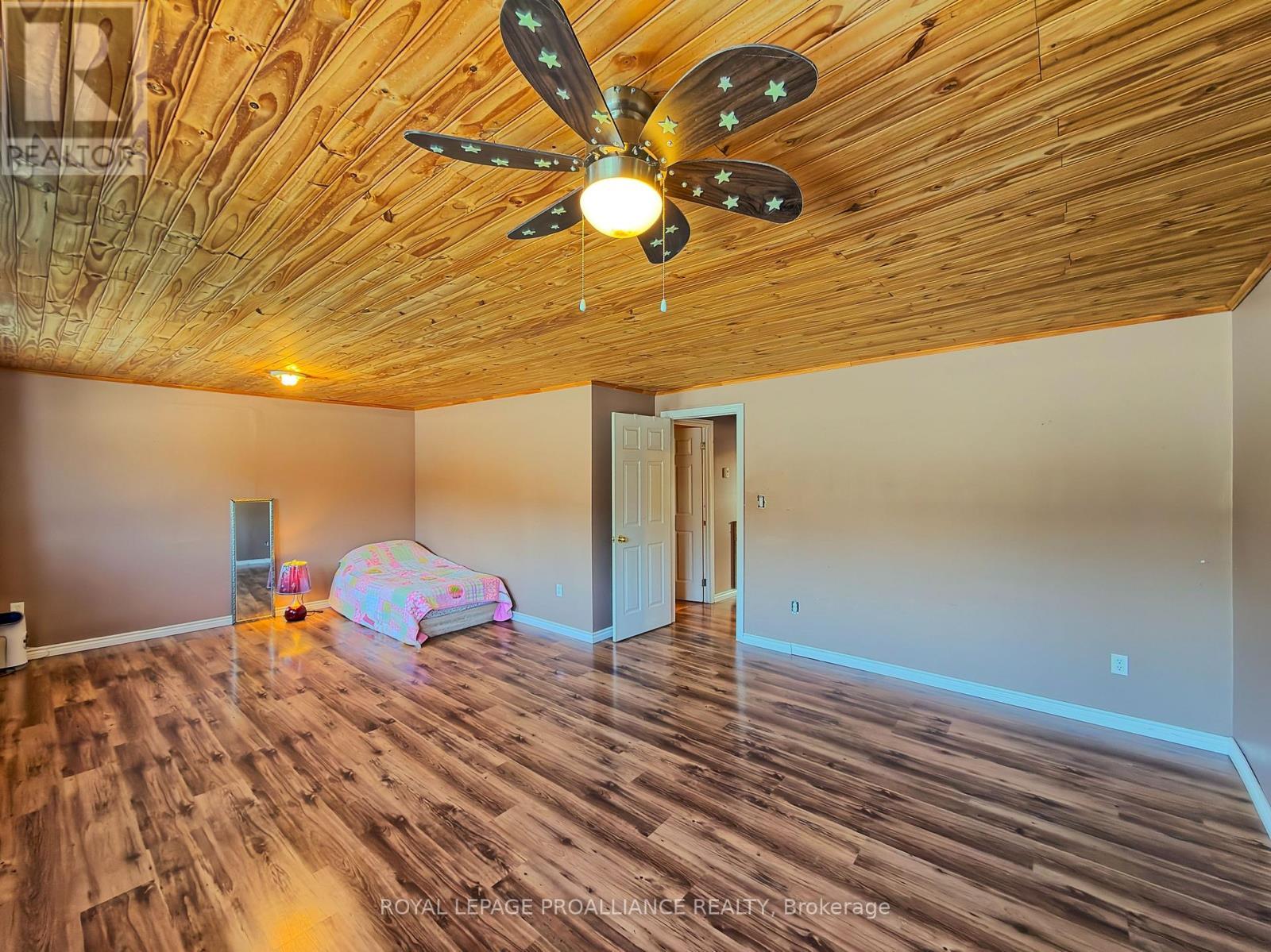 












1108 BEAVER CREEK ROAD

,
Marmora and Lake (Marmora Ward),




Ontario
K0K2M0

