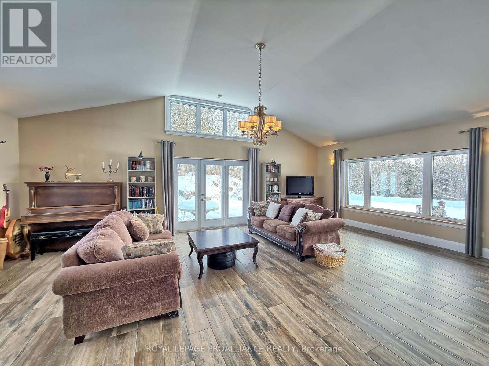 












1108 BEAVER CREEK ROAD

,
Marmora and Lake (Marmora Ward),




Ontario
K0K2M0

