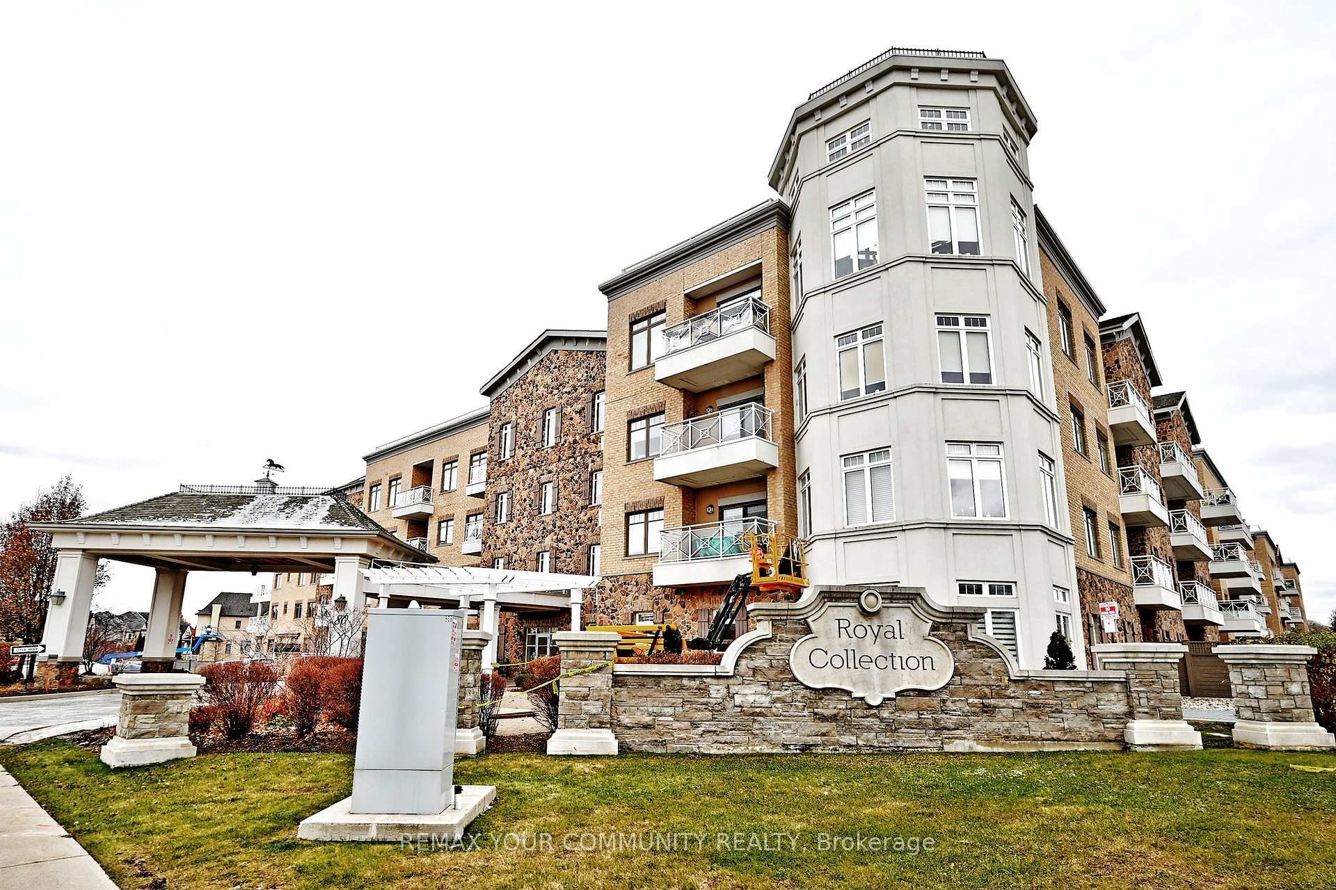 









80


Burns

Boulevard, 416,
King,




ON
L7B 0B3

