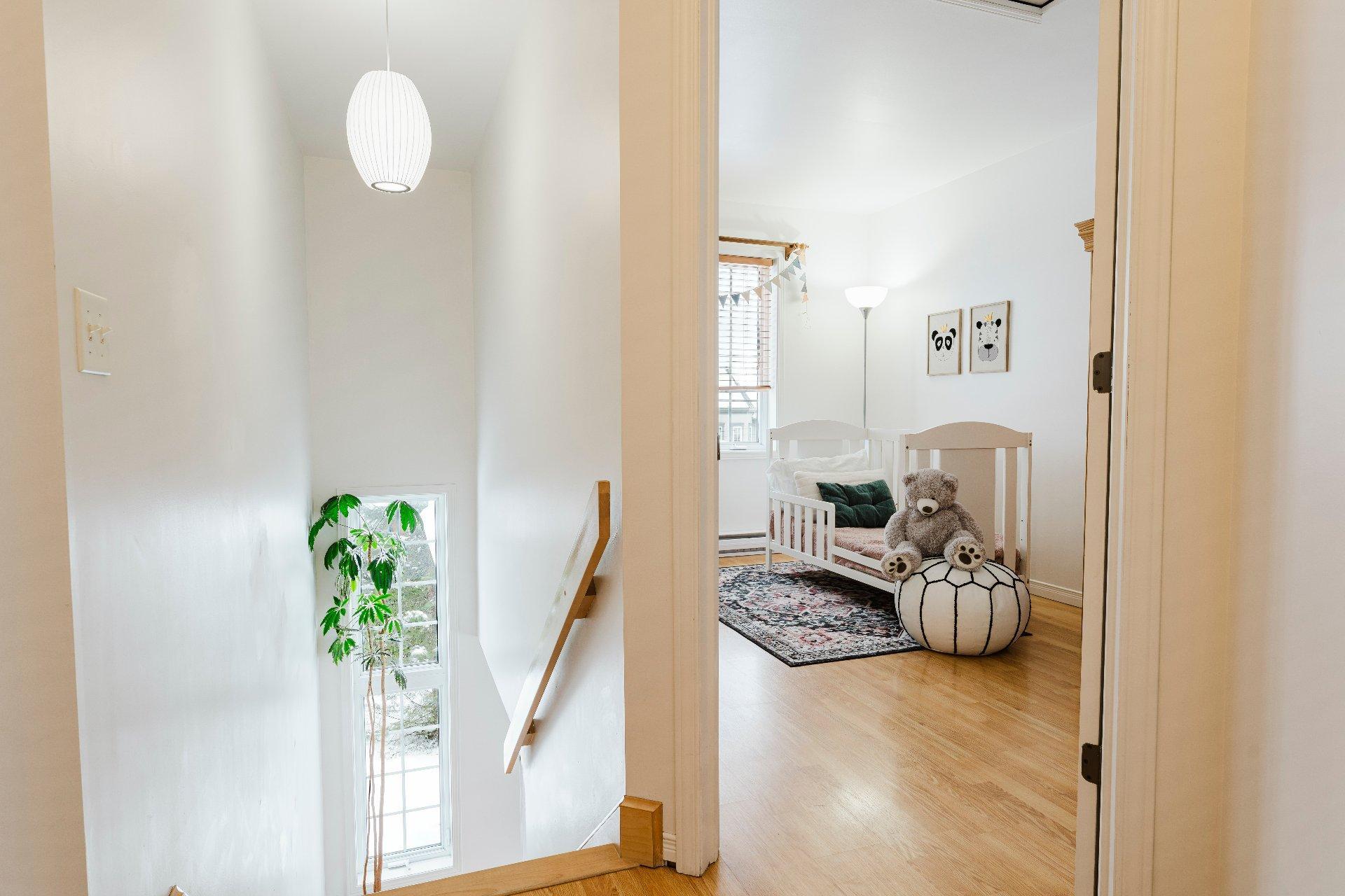 









1015


Rue Beausoleil

,
Sherbrooke (Brompton/Rock Forest/Saint-Élie/Deauville),




QC
J1N4G6

