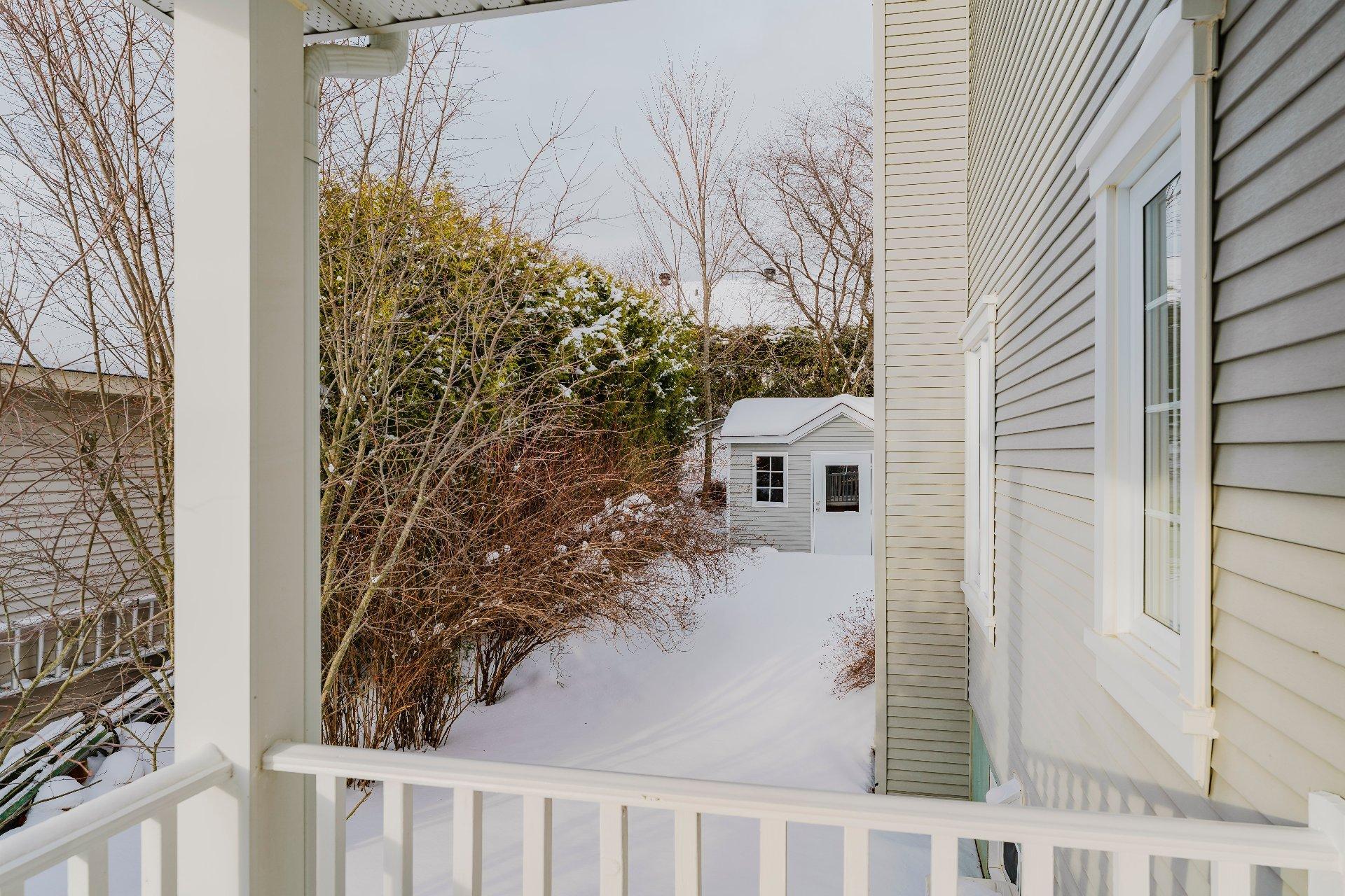 









1015


Rue Beausoleil

,
Sherbrooke (Brompton/Rock Forest/Saint-Élie/Deauville),




QC
J1N4G6

