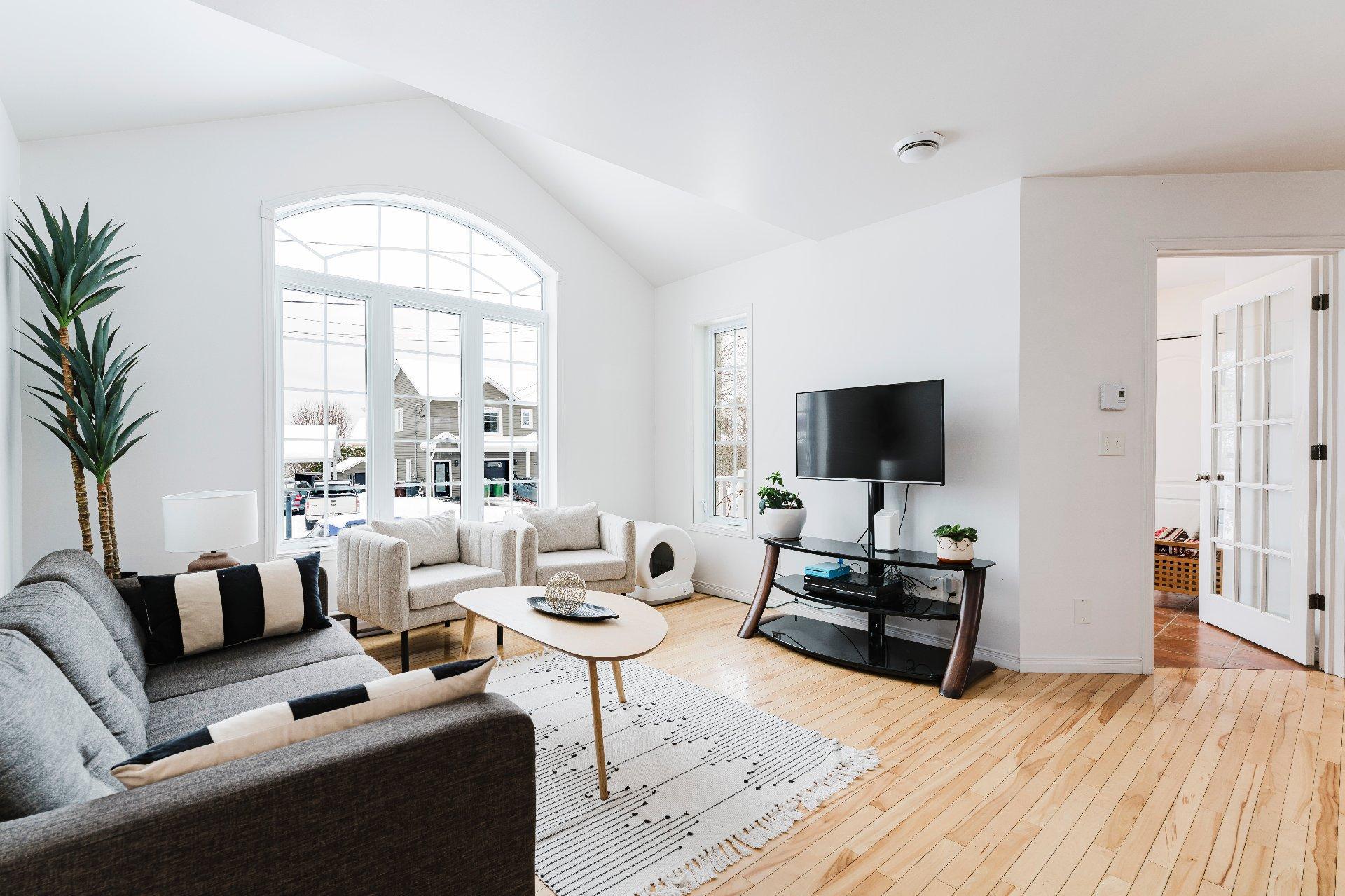 









1015


Rue Beausoleil

,
Sherbrooke (Brompton/Rock Forest/Saint-Élie/Deauville),




QC
J1N4G6

